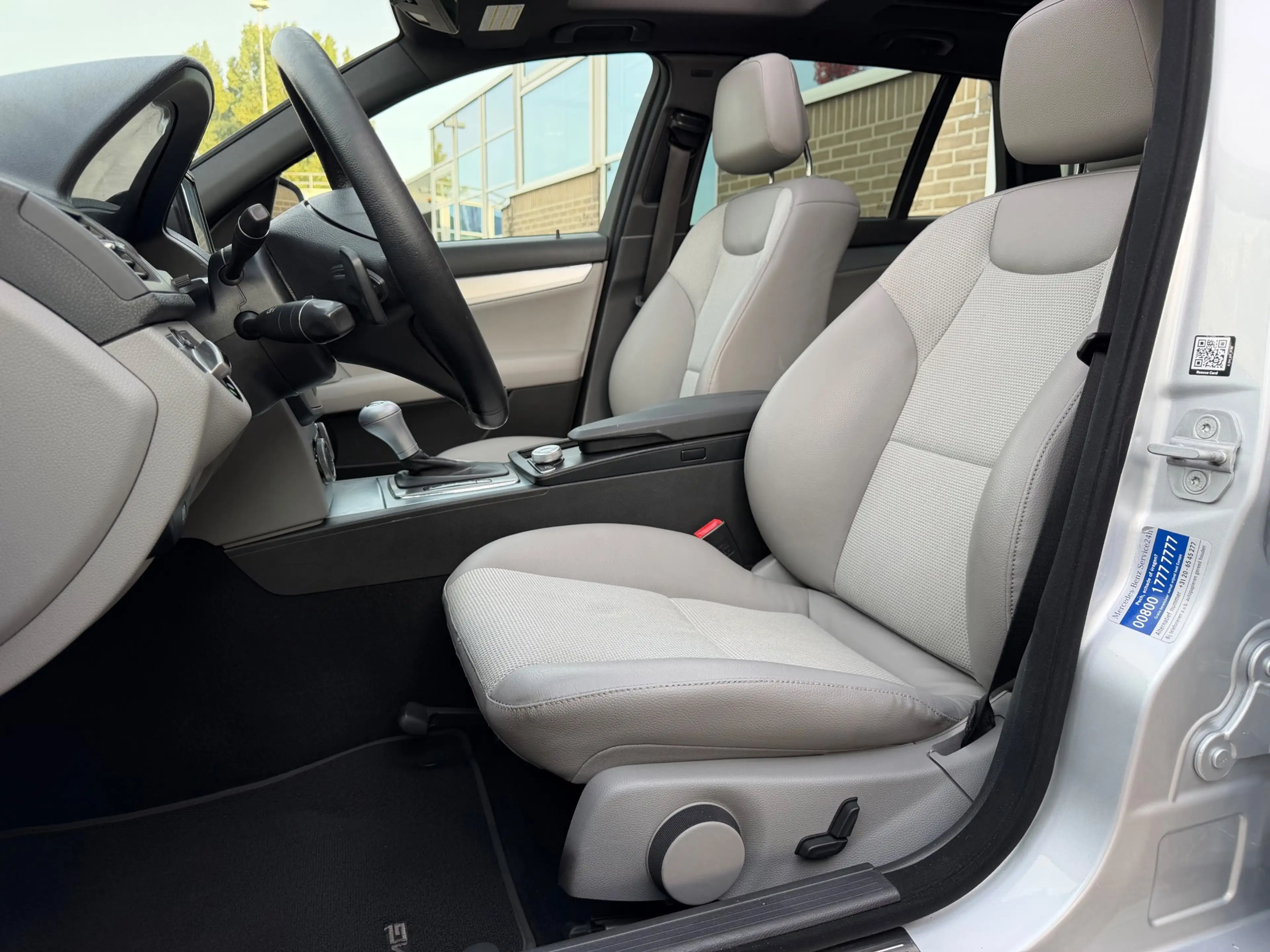 Mercedes-Benz C 350 Estate Avantgarde|Navi|PDC|Pano| — photo 8