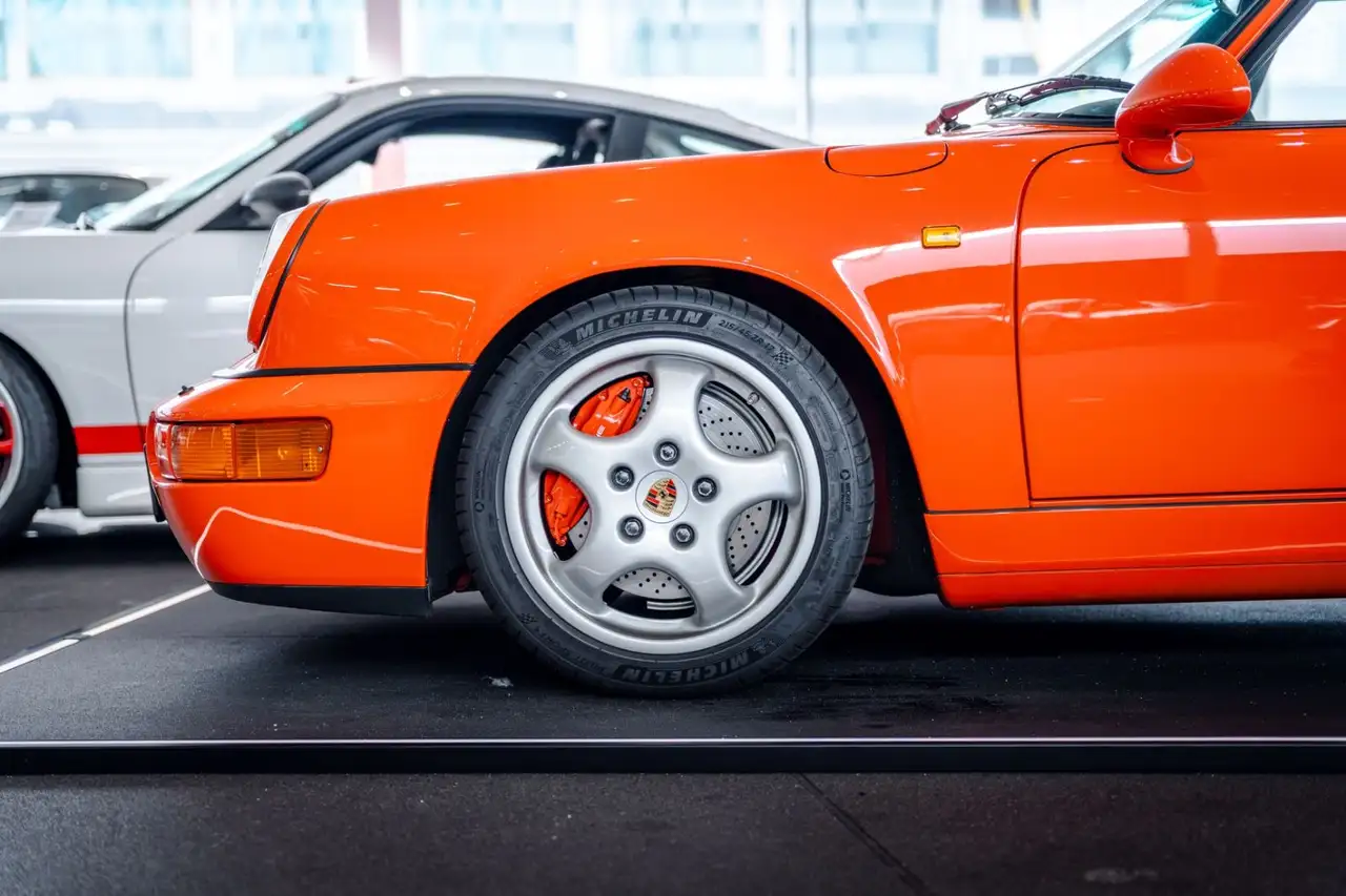 Porsche 964 C2 *APCarDesign*Blutorange*Unfallfrei*, foto 6