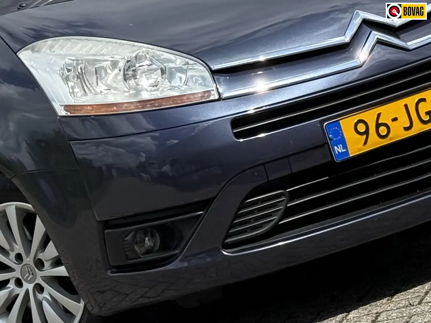 Citroen Grand C4 Picasso 1.6 156PK Ambiance AUT 7p. | Iron Grey | Clima/Cru Mauve - 1