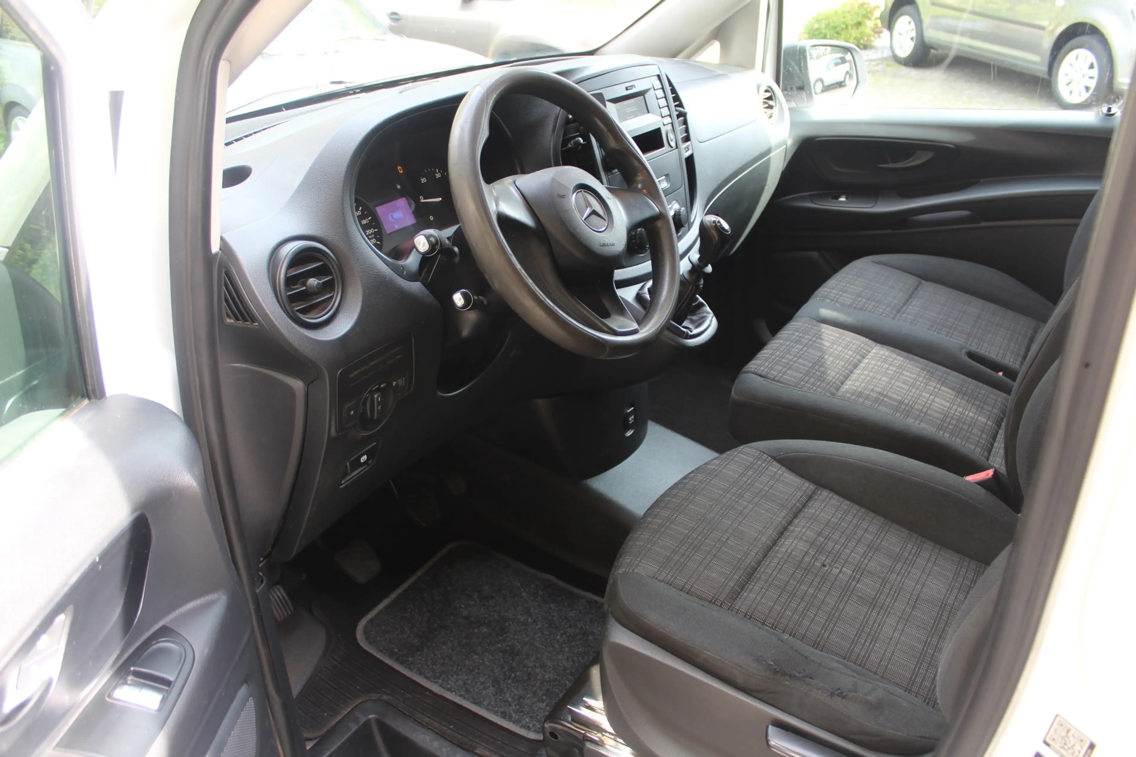 Mercedes-Benz Vito 109 CDI Functional Lang 88PK | Airco | Cruise Cont — photo 4