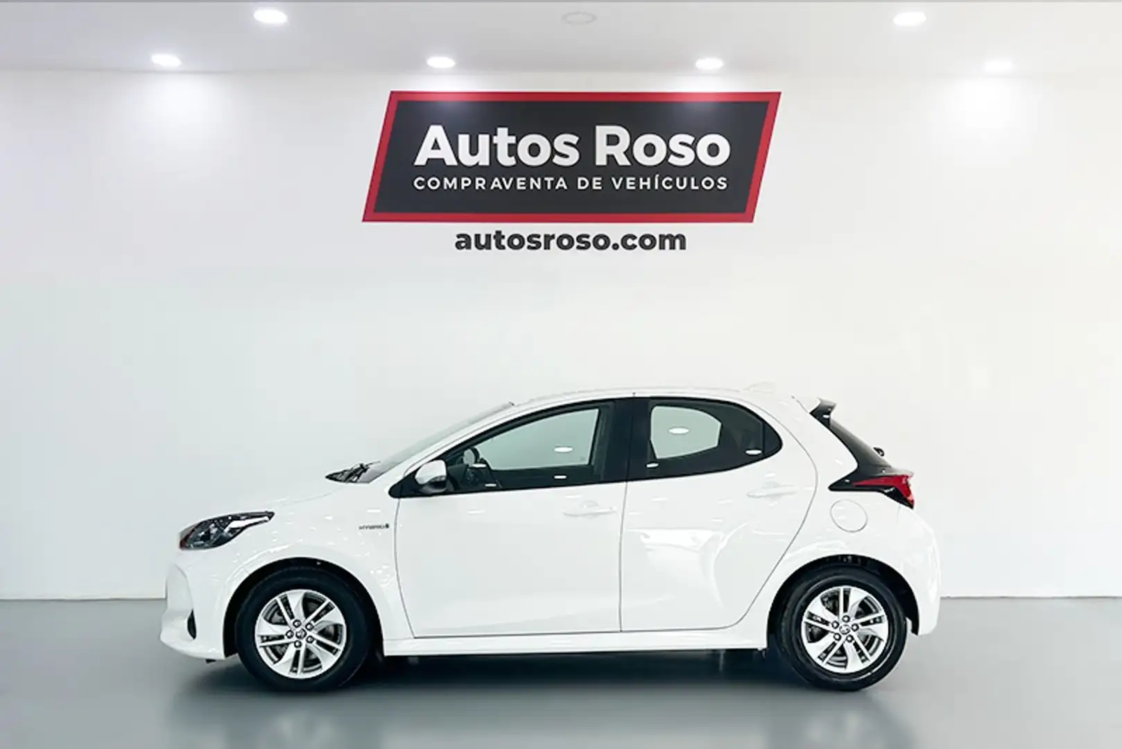 Toyota Yaris 1.5 120H Active Tech Blanco - 2