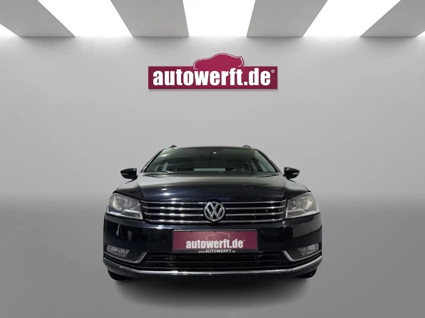 Volkswagen Passat Variant 2.0 TDI COMFORTLINE AHK NAVIGATION PDC SHZ Schwarz - 2