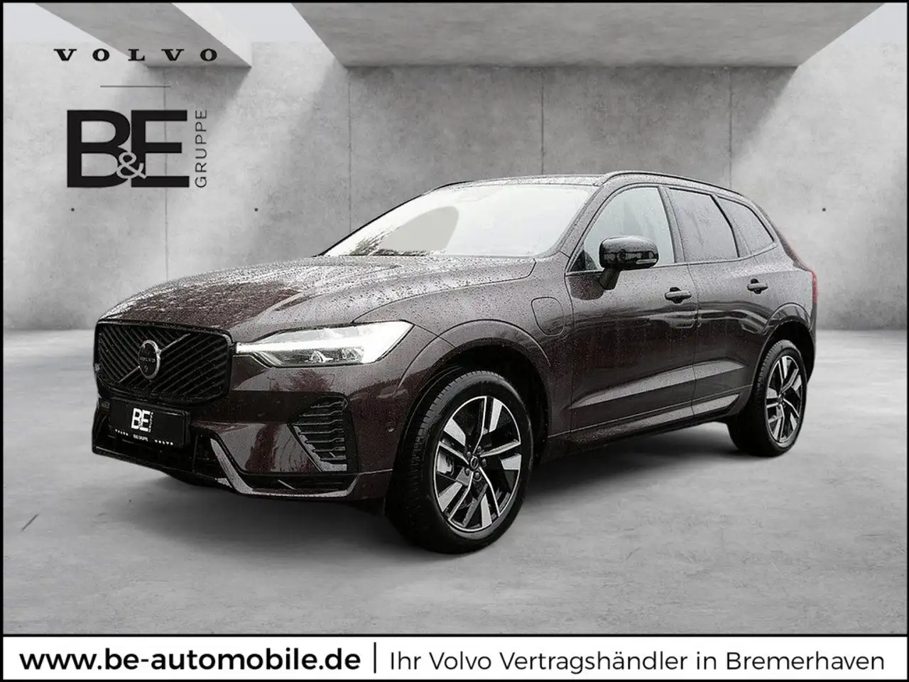 Volvo XC60 T8 Plus Dark Recharge Plug-In Hybrid AWD — photo 1 of 23