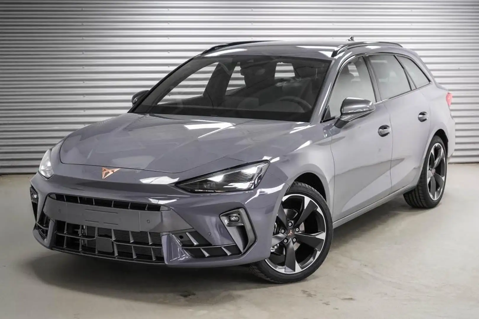 CUPRA Leon Sportstourer ST 1,5 eTSI DSG Kombi - LAGER 110 ... Grau - 1