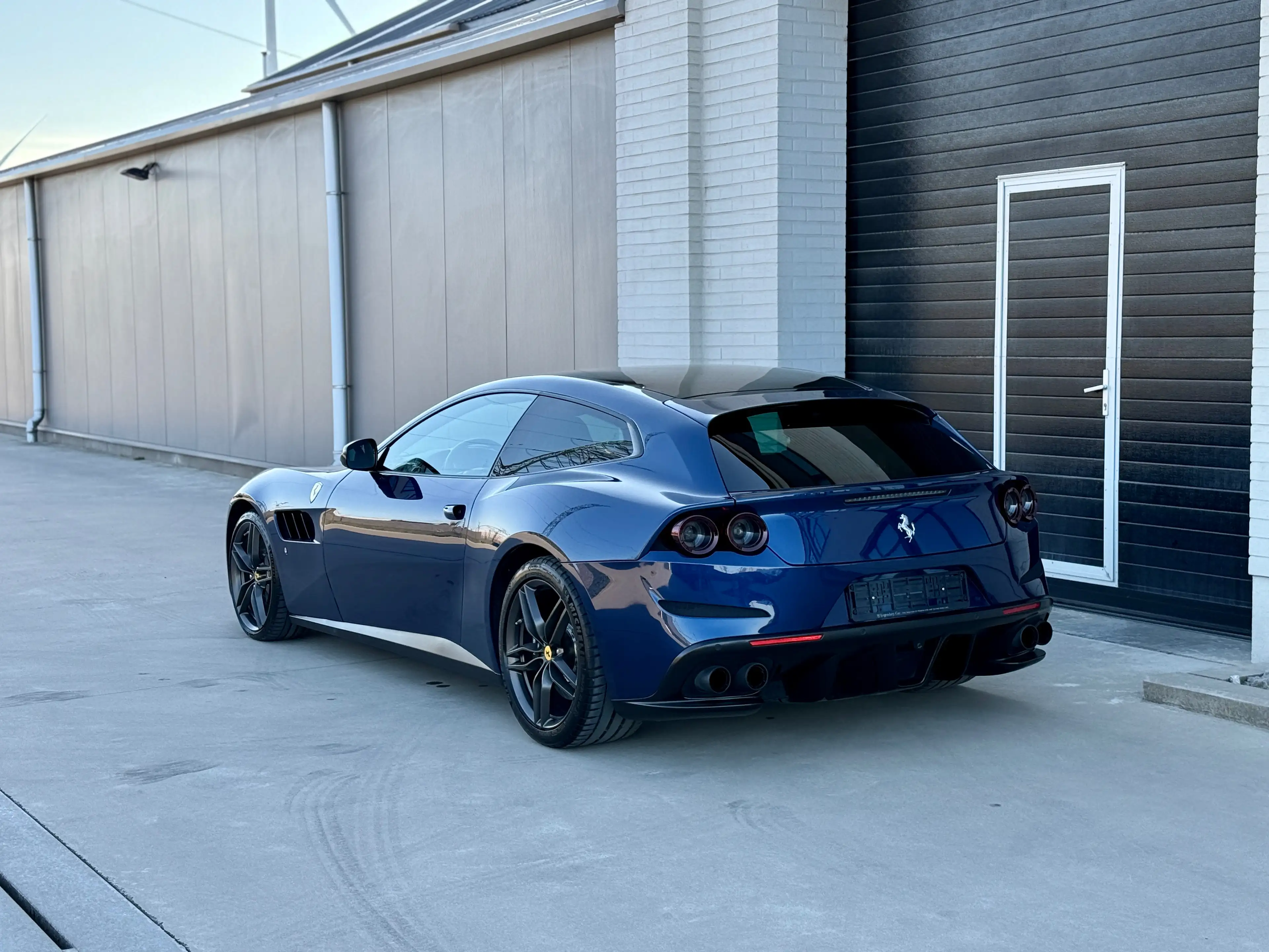 Ferrari GTC4 Lusso GTC4 Lusso 6.3i V12 — photo 11