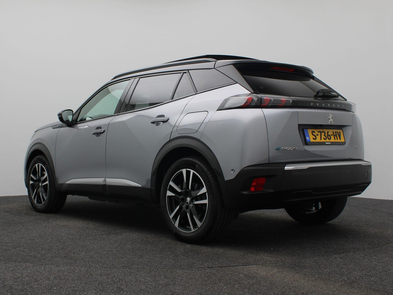 Peugeot e-2008 EV GT Pack 50 kWh | Panoramadak | Stoel- & Voorrui — photo 3