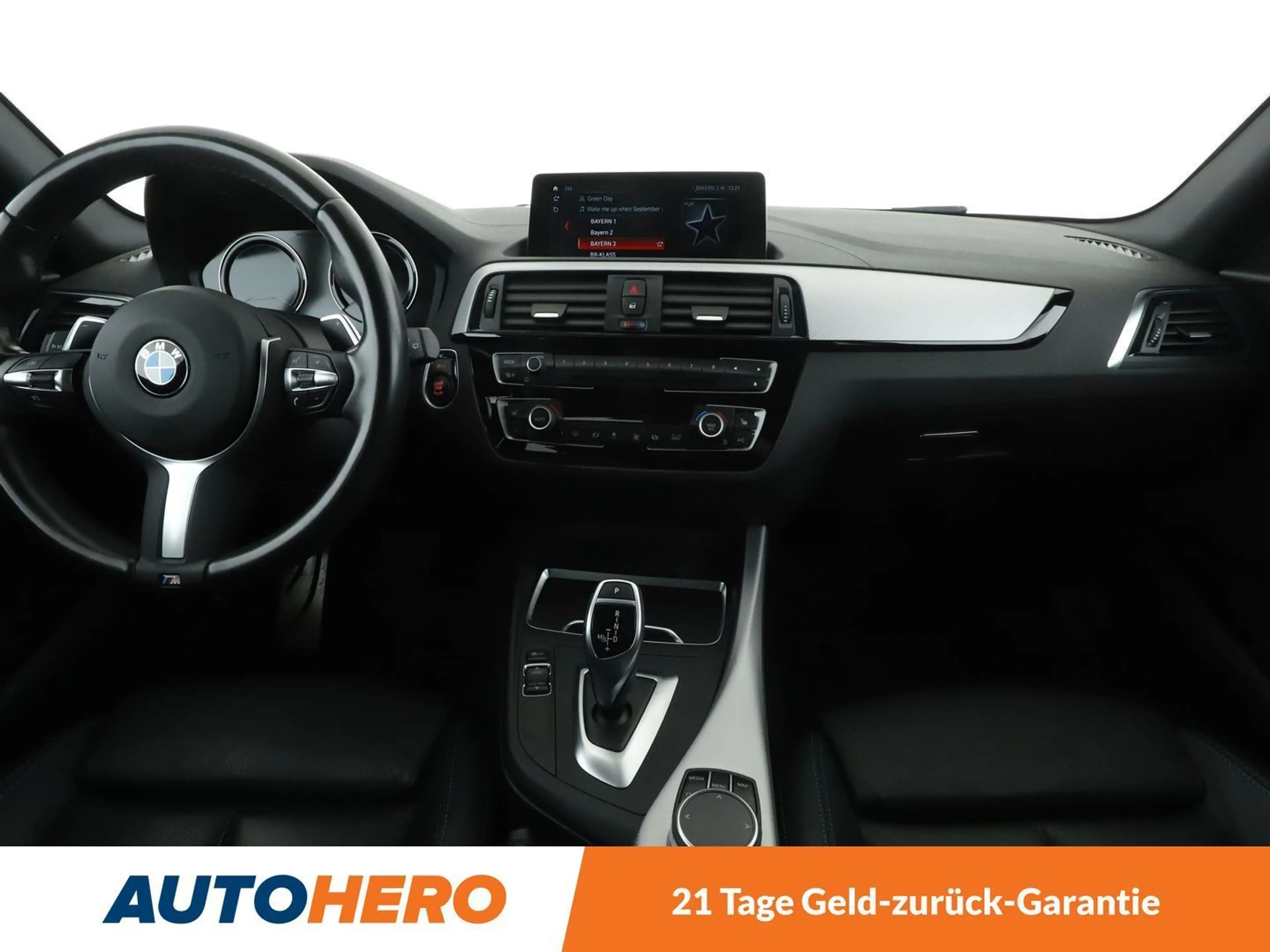 BMW 125 i Edition M Sport Shadow Aut.*NAVI*PDC* — photo 12