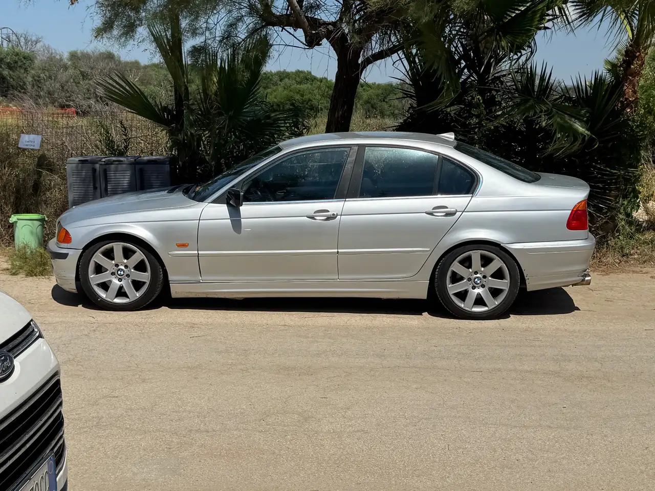 BMW 330d, foto 2