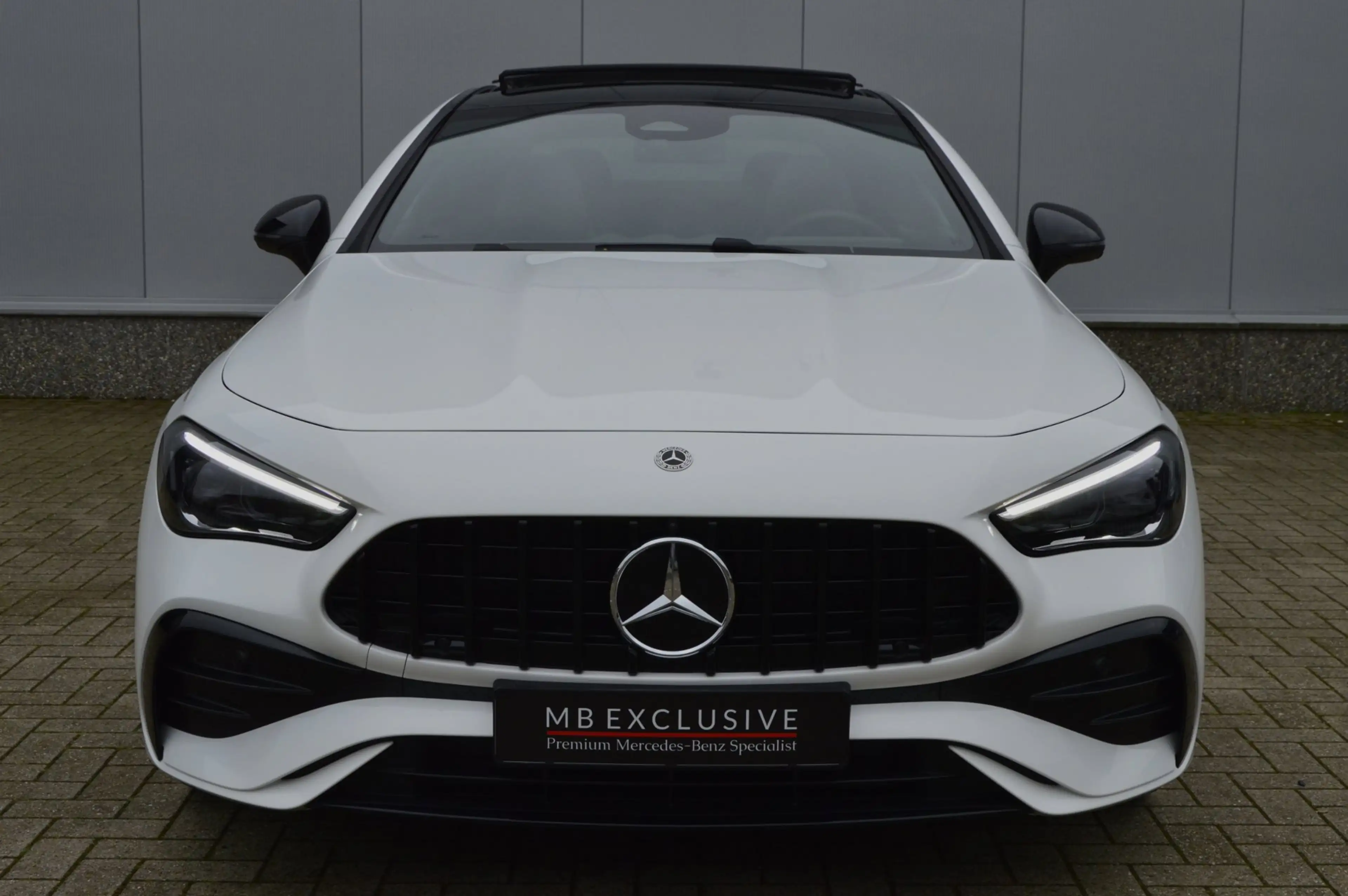 Mercedes-Benz CLE 180 Coupé AMG Premium Plus Night Edition AUT9 2025 — photo 5