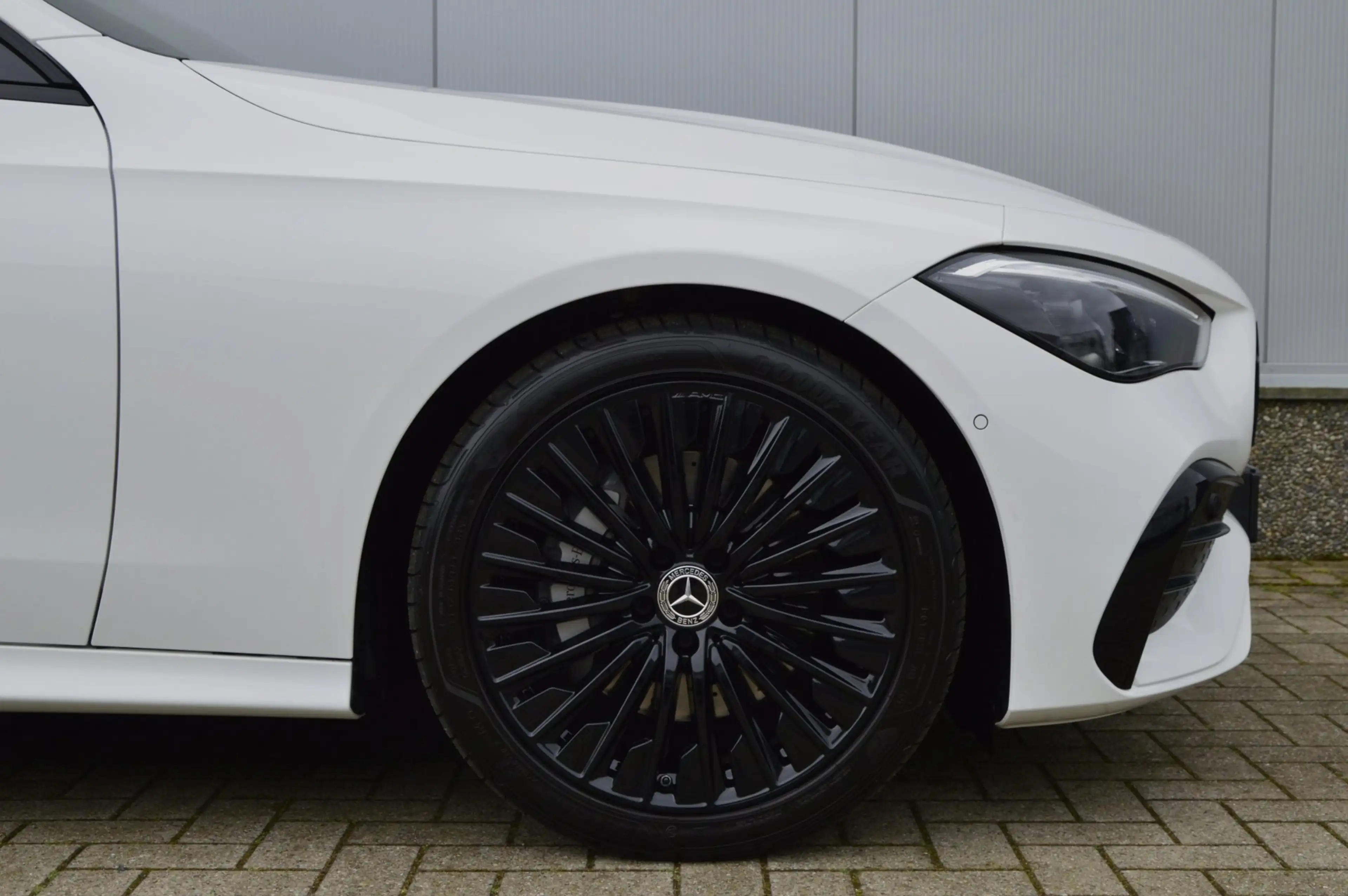 Mercedes-Benz CLE 180 Coupé AMG Premium Plus Night Edition AUT9 2025 — photo 12