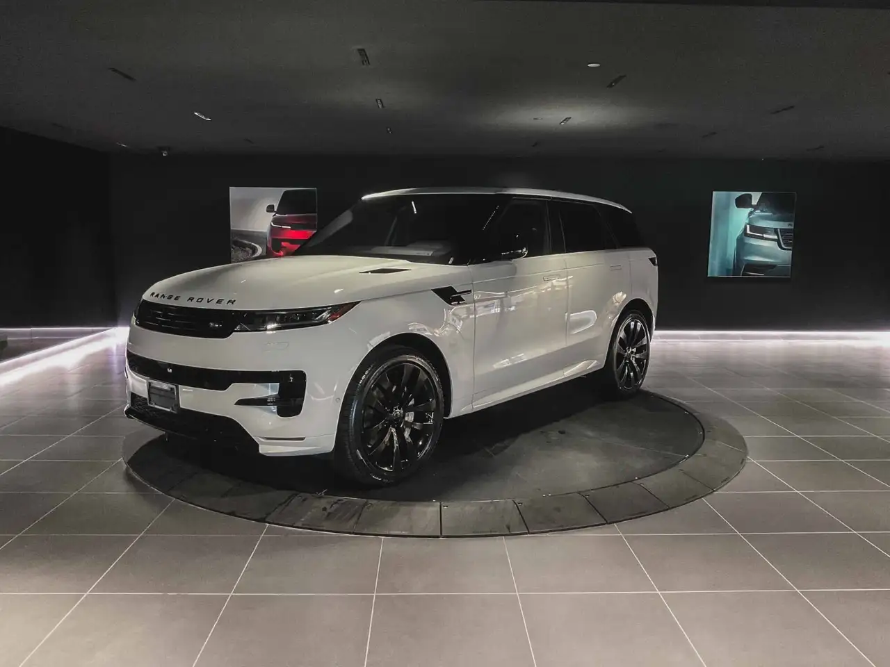 2026 Land Rover Range Rover Sport