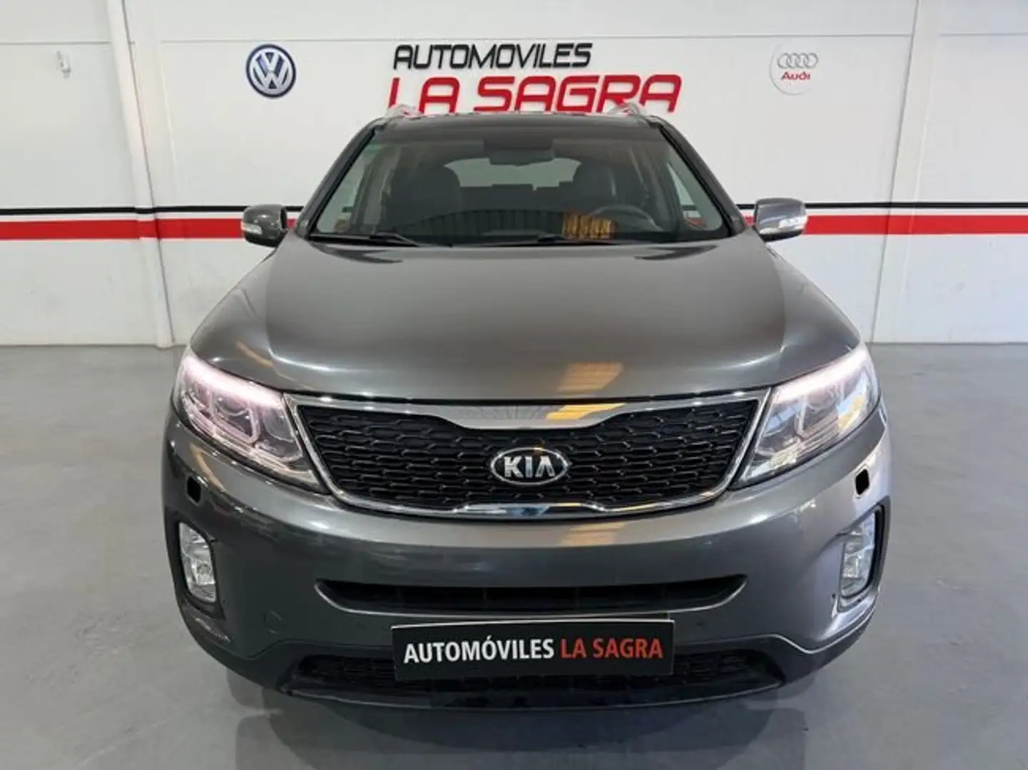 Kia Sorento Emotion Gris - 2