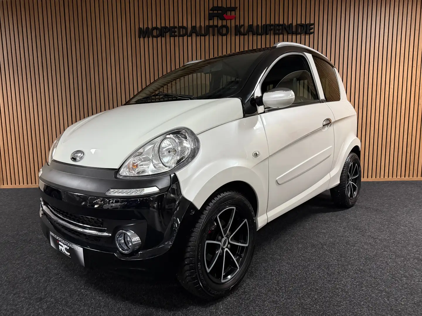 Microcar M.Go Paris SXI / leiser DCI Motor Weiß - 2