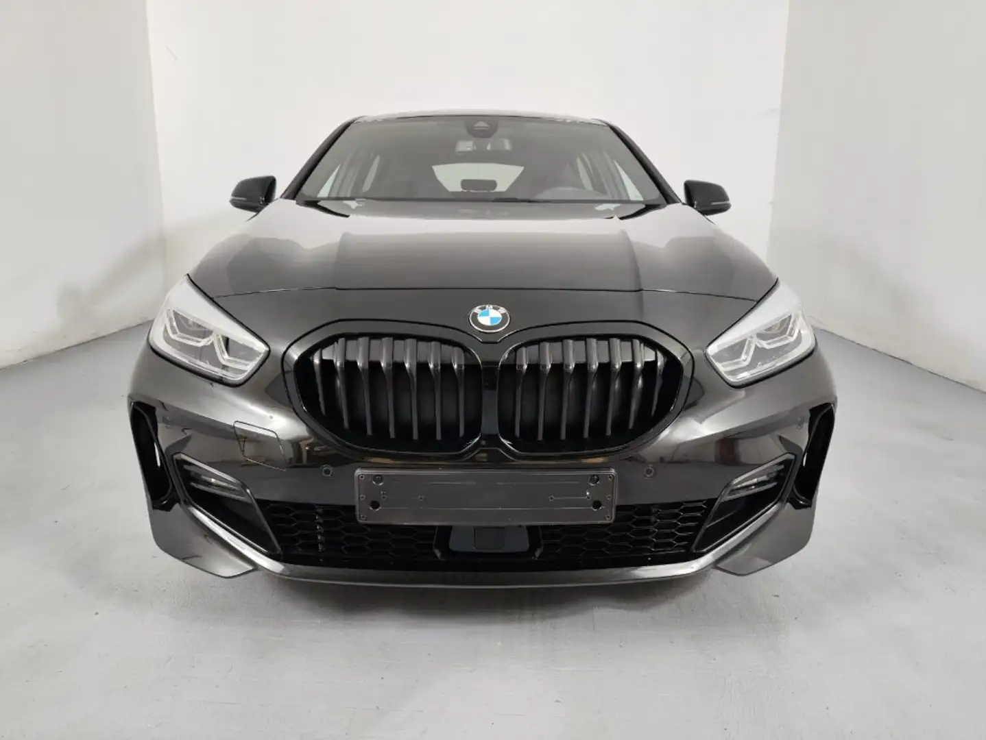 BMW 118 i 5p. Msport *TETTO APRIBILE/H&K/MEMO SEDILI/19''* Nero - 2