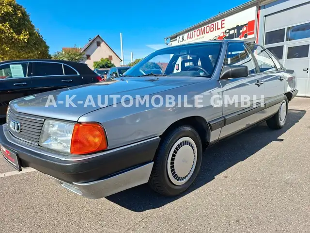Audi 100 Servolenkung 2 Hand Rentnerfahrzeug