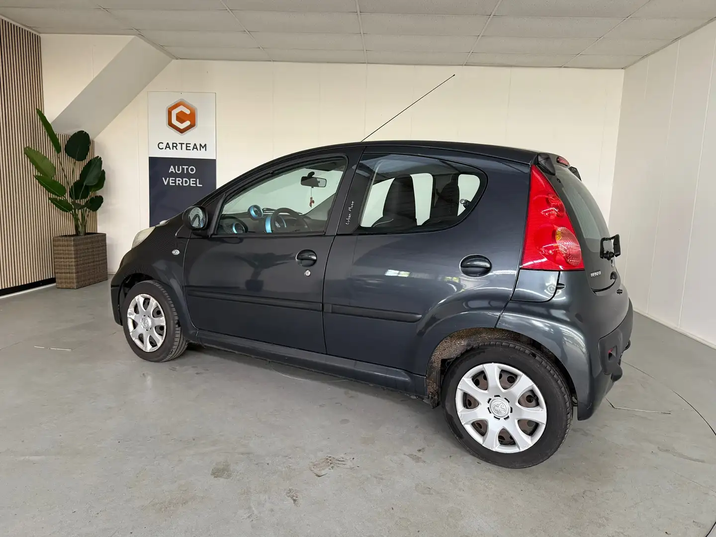 Peugeot 107 1.0-12V Urban Move Airco Grigio - 2