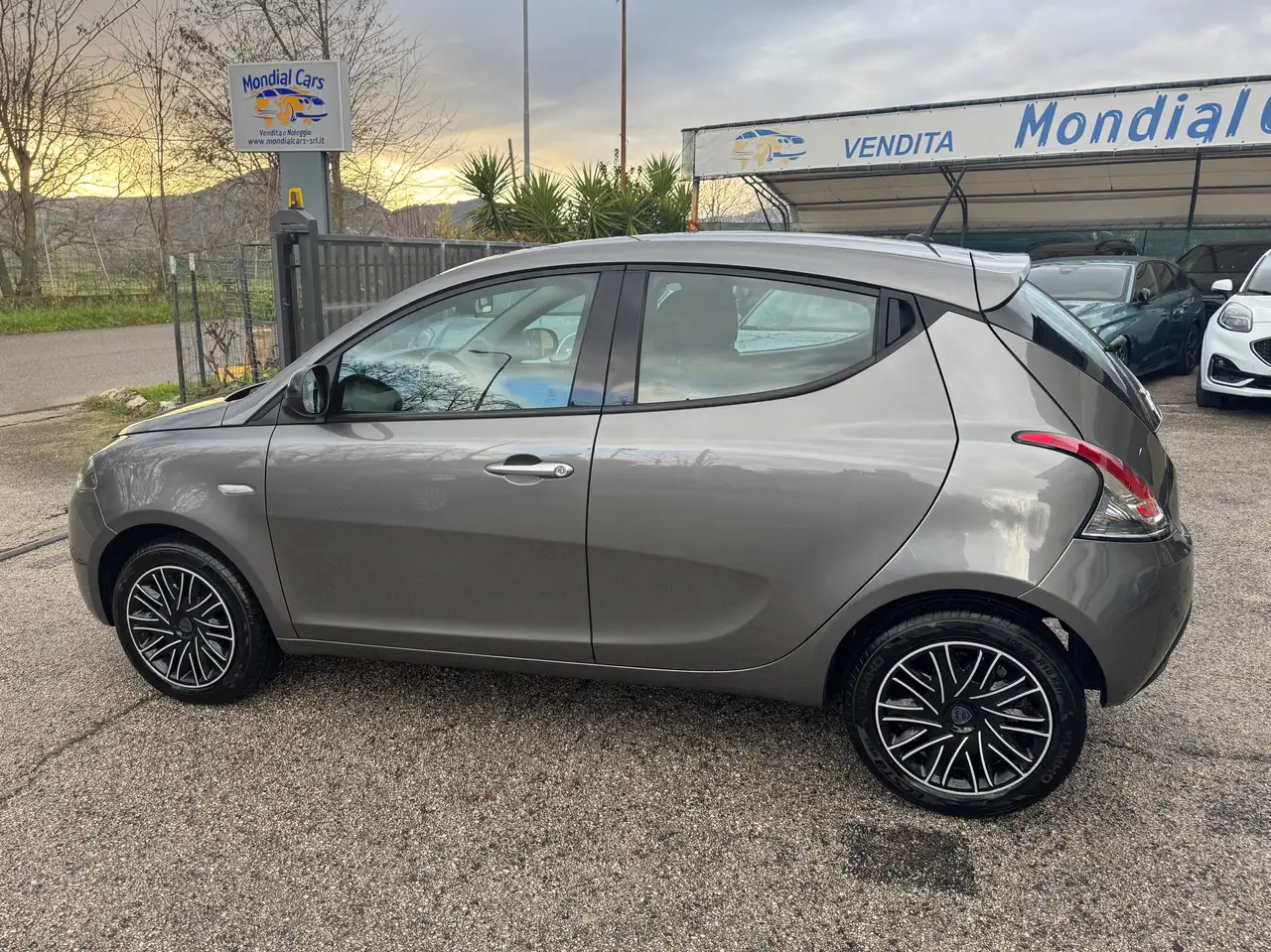 Lancia Ypsilon 2022 — фото 7