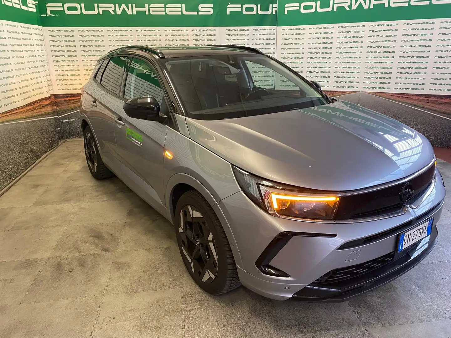 Opel Grandland Grigio - 1
