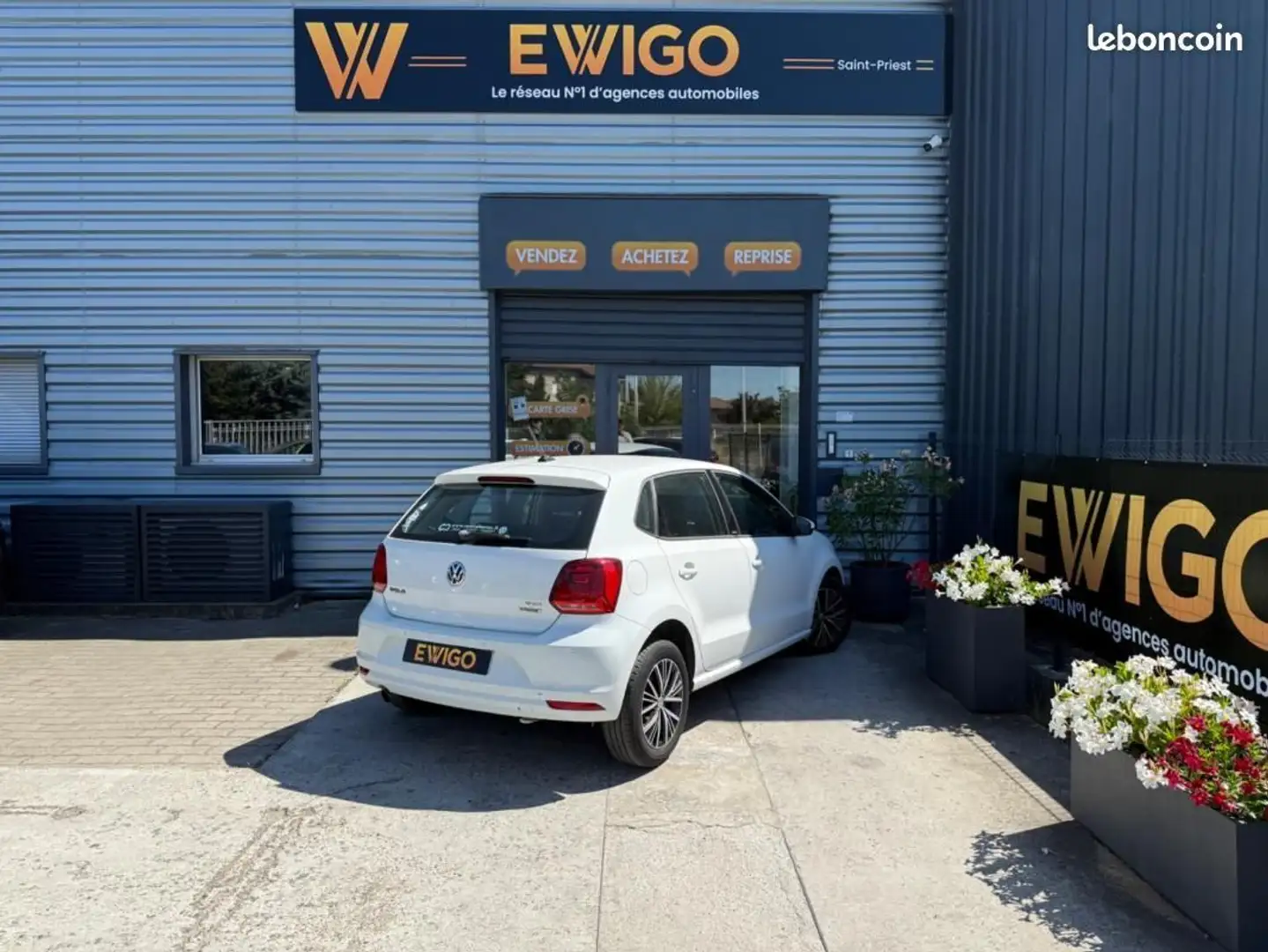 Volkswagen Polo 1.2 TSI 90ch Match CARPLAY Radar AV-AR Blanc - 2