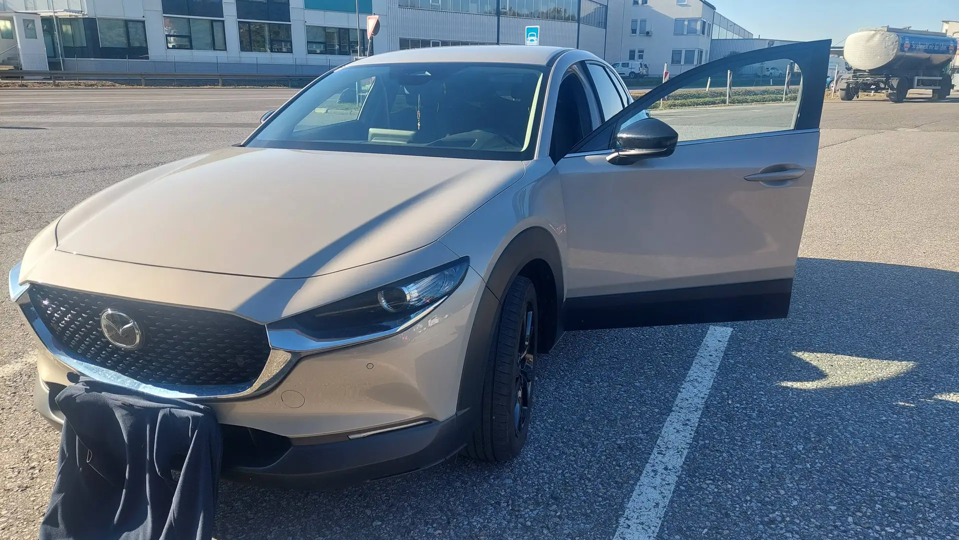 Mazda CX-30 CX-30 e-Skyactive G150 Homura Aut. Homura Grau - 1