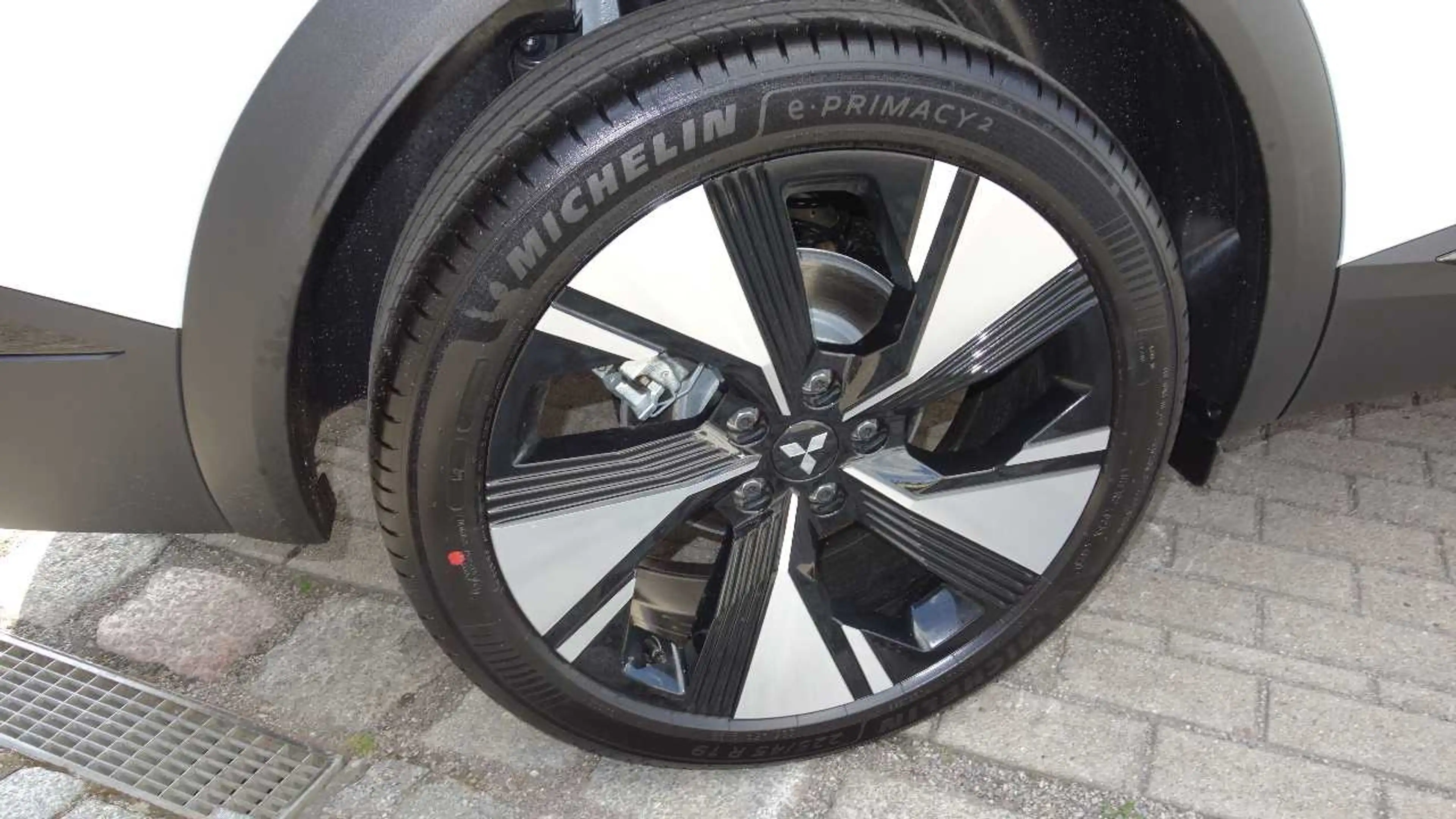 Mitsubishi Grandis Intro Edition 1.3 T elektr.Heckklappe — photo 6