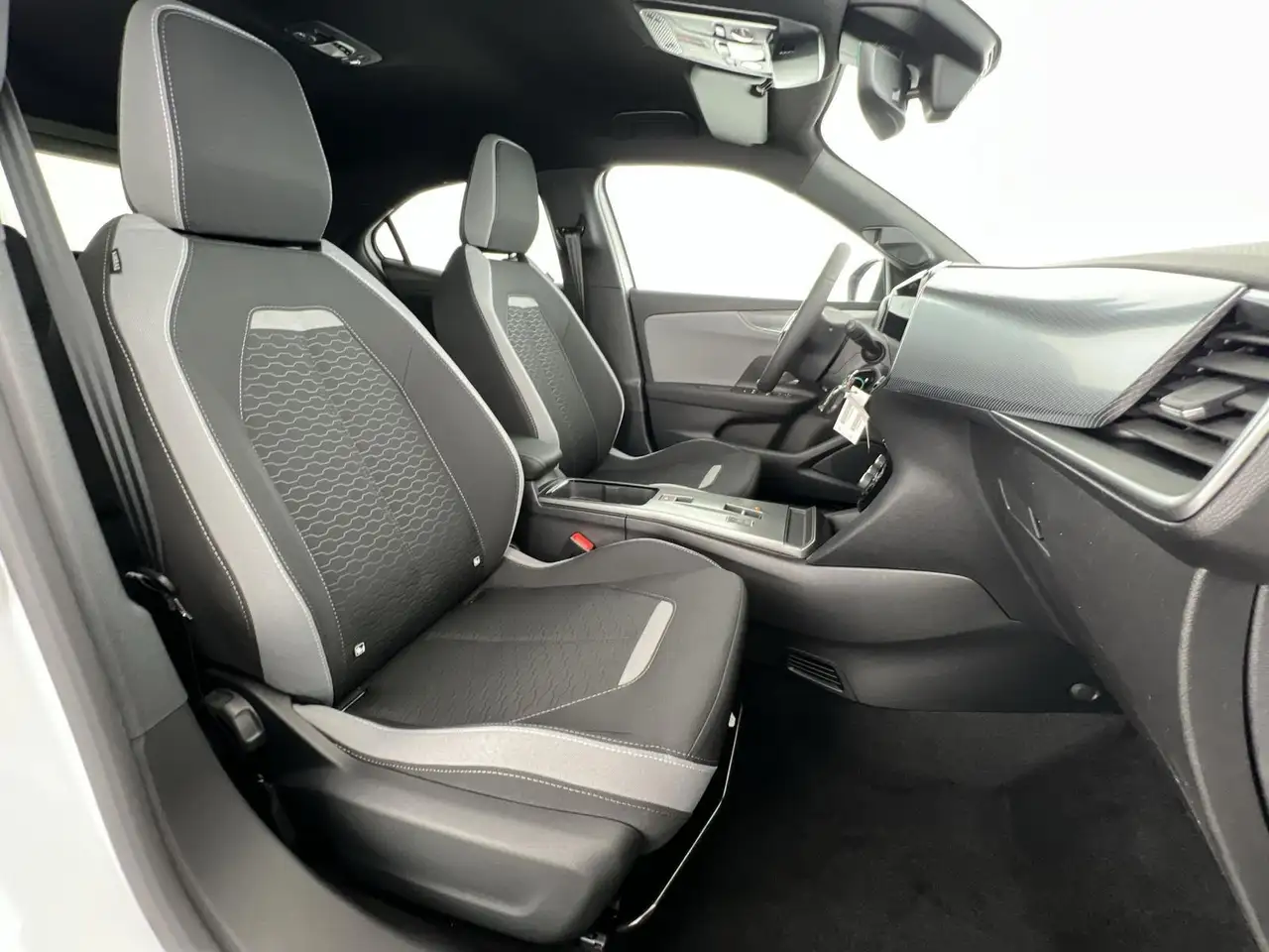 Opel Mokka Hybrid Edition 1.2*PDCh*SHZ*PDCh*uvm 9