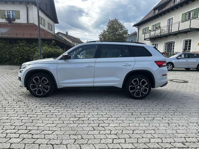Imagine Skoda Kodiaq 2.0 Bi-TDI 4x4 DSG RS