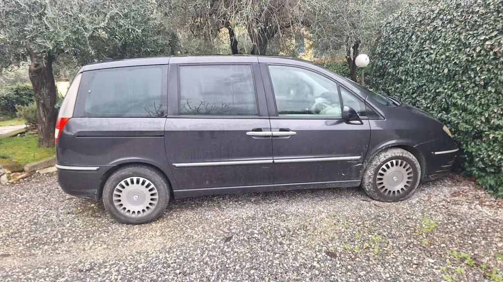 Lancia Phedra 2007 из Европы — купить под ключ