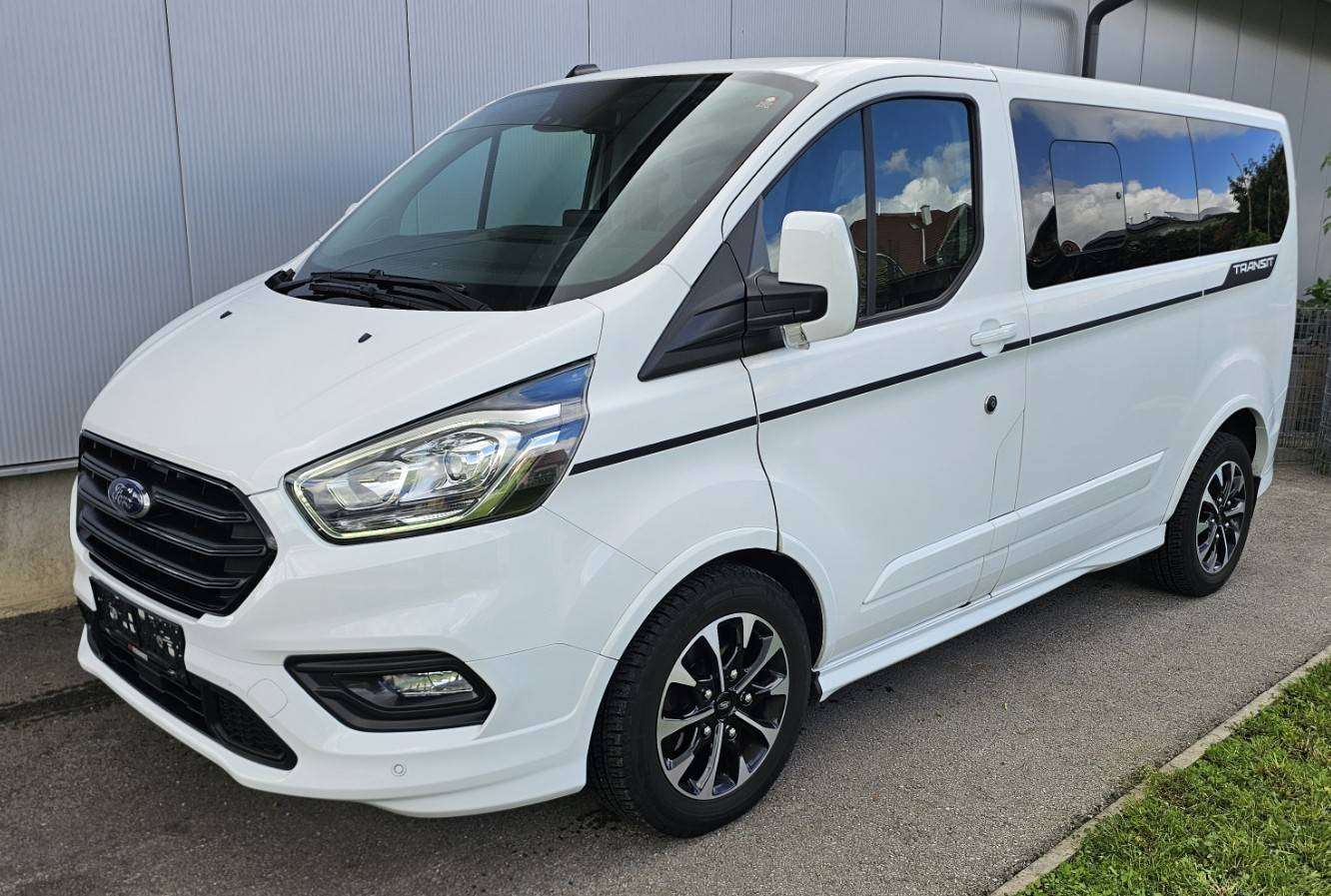 Ford Tourneo Custom