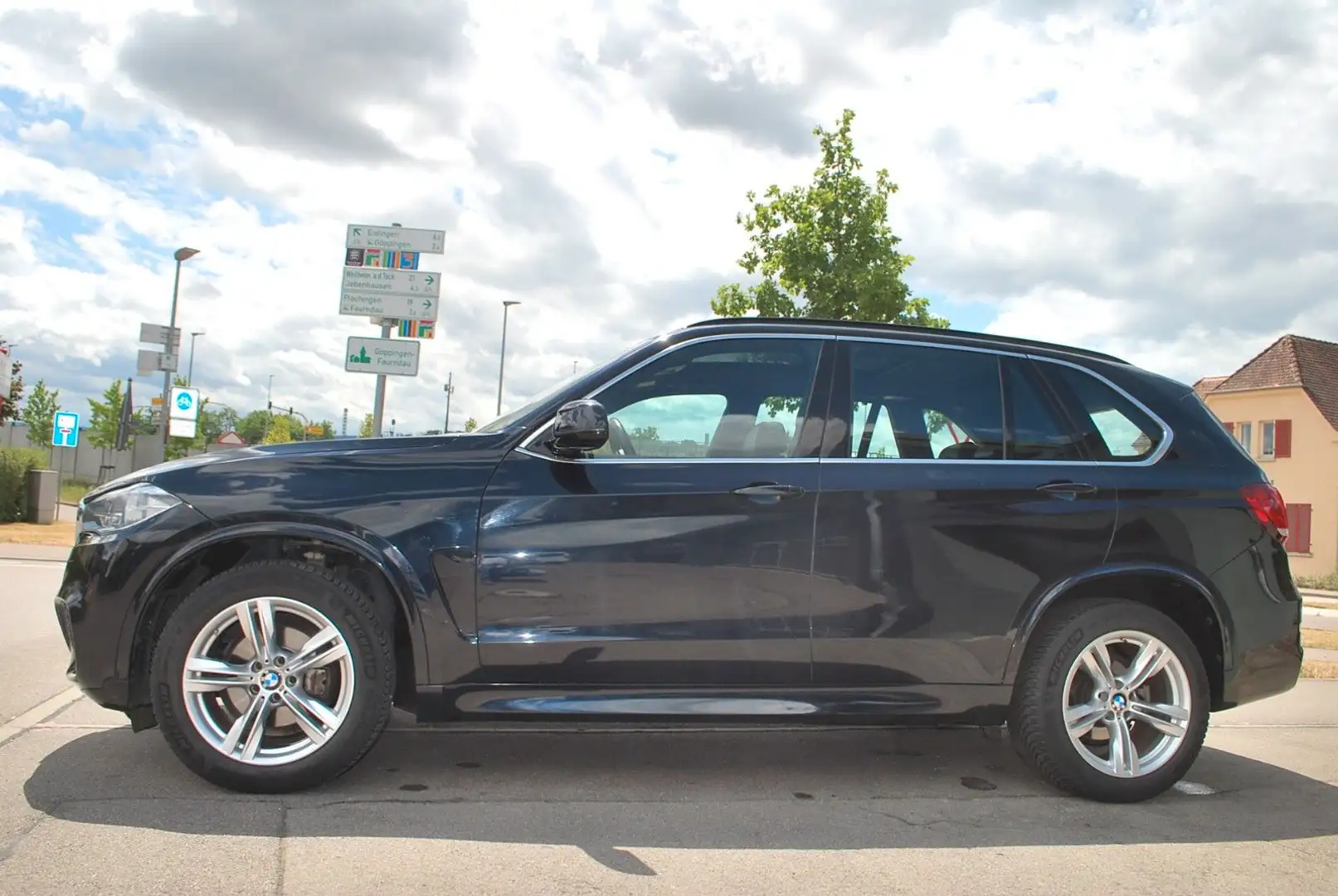 BMW X5 xDrive*M Sport*LED*Pano*ACC*Lane*Sthz*7 Sitze Noir - 2