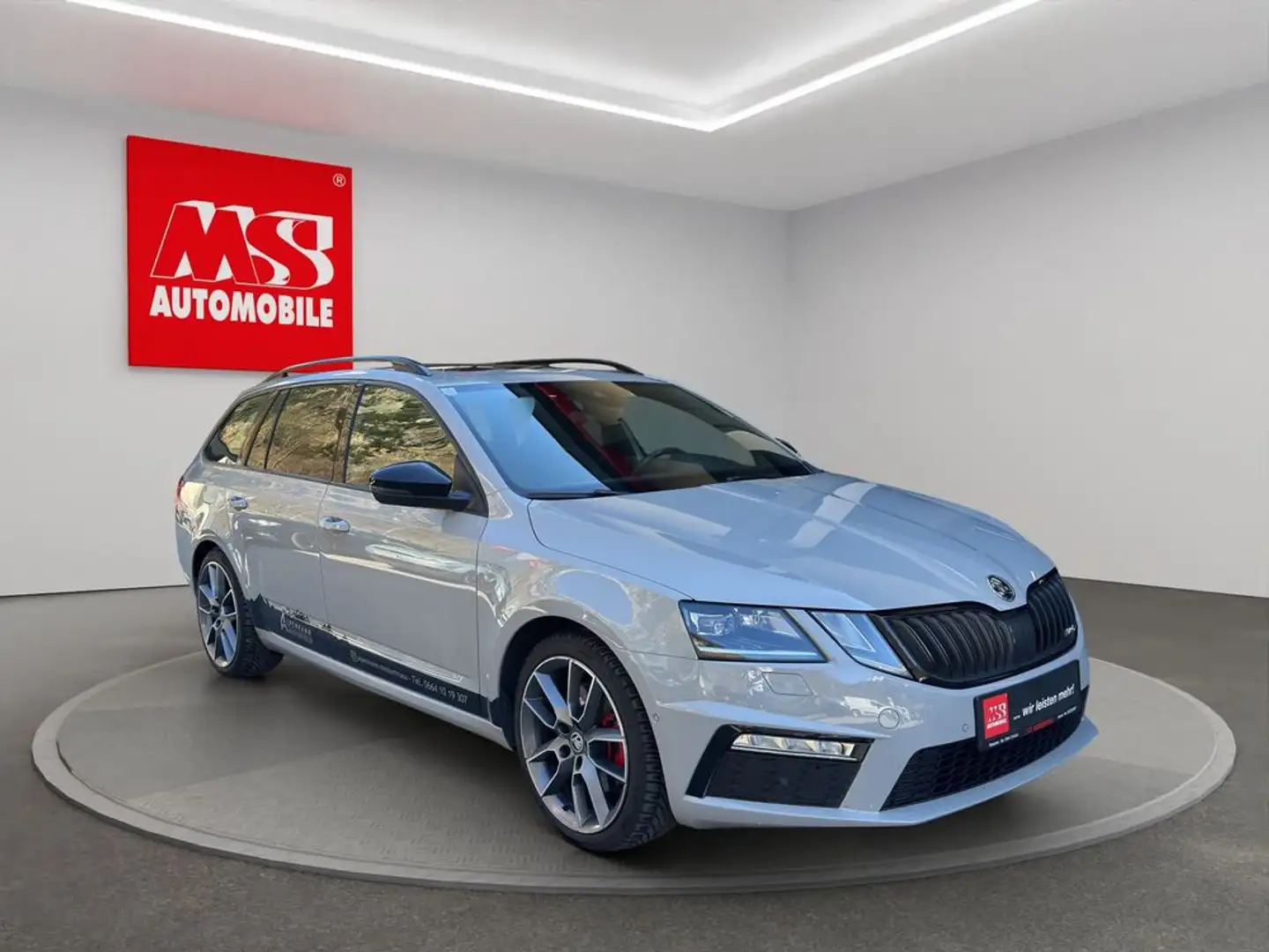 Skoda Octavia RS 4x4 STHZG*AHK*PANO Grau - 1