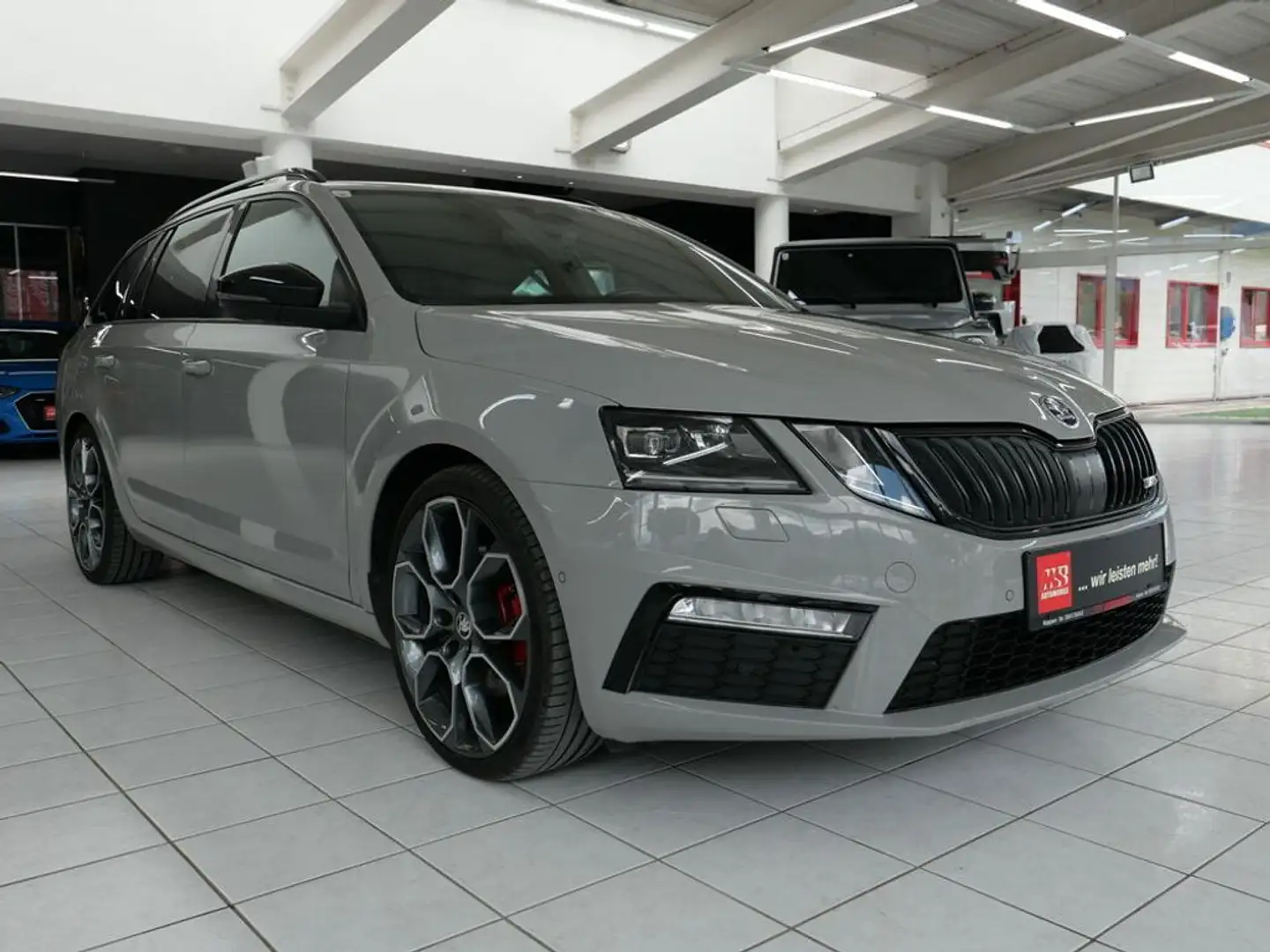 Skoda Octavia RS 4x4 STHZG*AHK*PANO Grau - 1