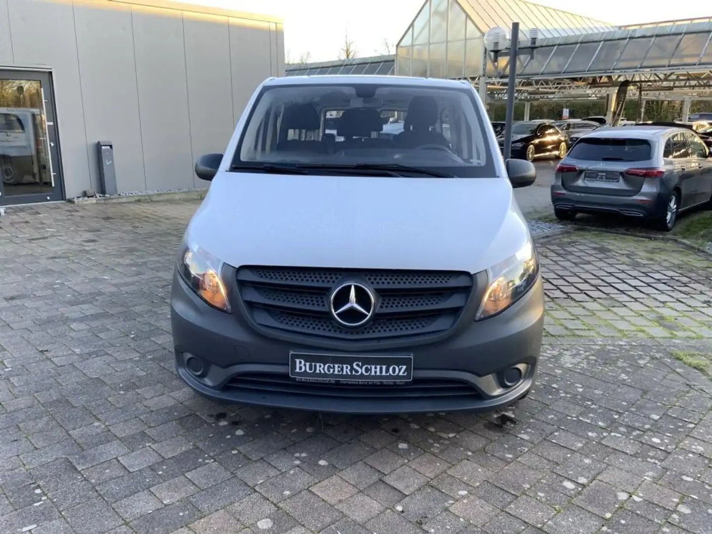 Mercedes-Benz Vito 116 CDI 4x4 Mixto Extralang 5-Sitze AHK 2.5t. 270° Weiß - 2