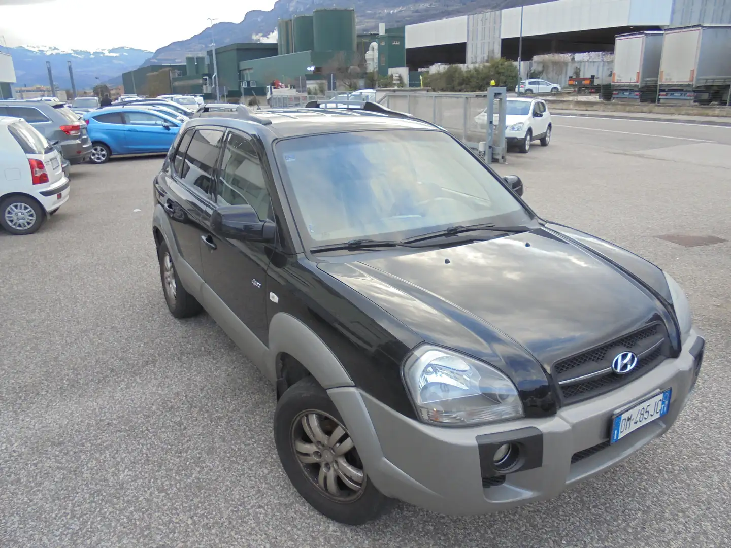 Hyundai TUCSON 2.0 crdi vgt Dynamic 4wd Grigio - 2