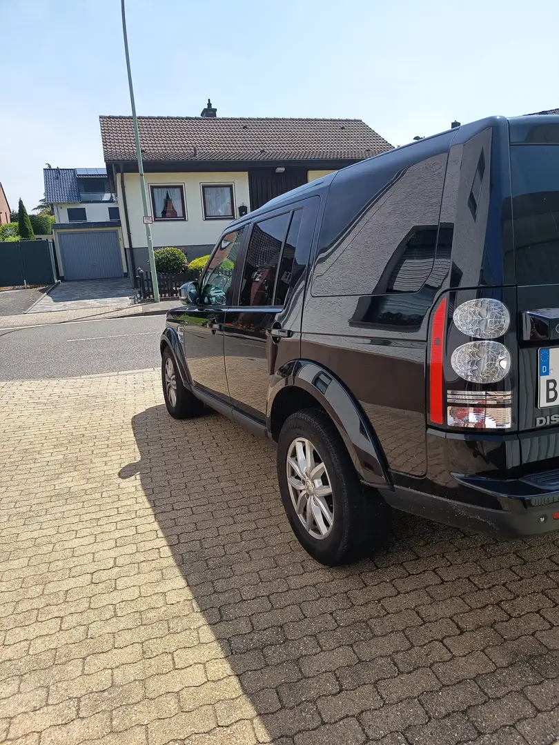 Land Rover Discovery Discovery Diesel SD V6 HSE Negro - 2