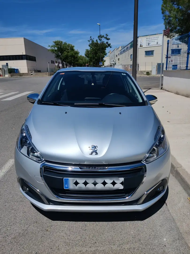 Peugeot 208 1.6BlueHDi GT Line 100 - 1