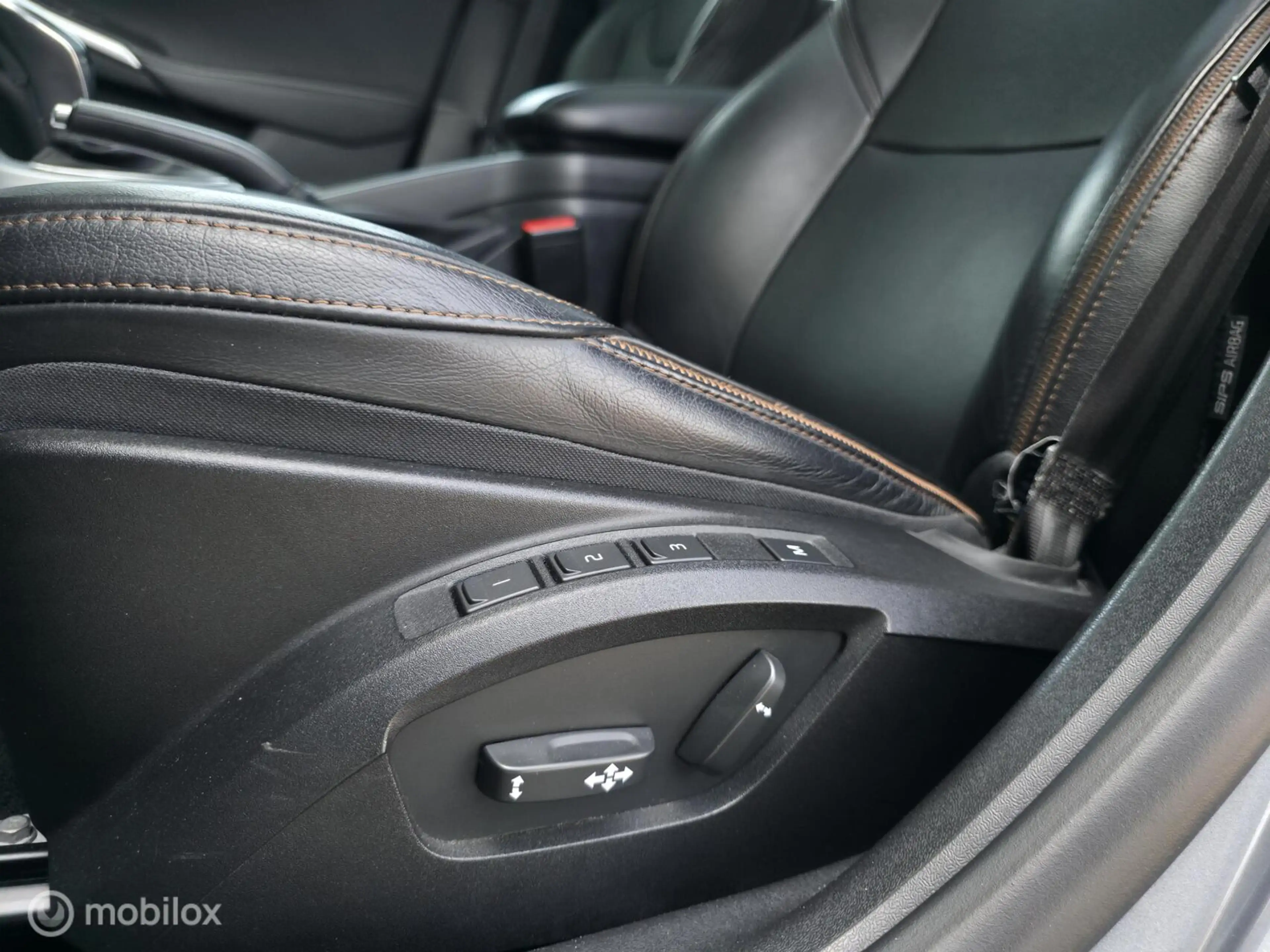 Volvo V40 Cross Country 1.5 T3 Polar+ Luxury — photo 8