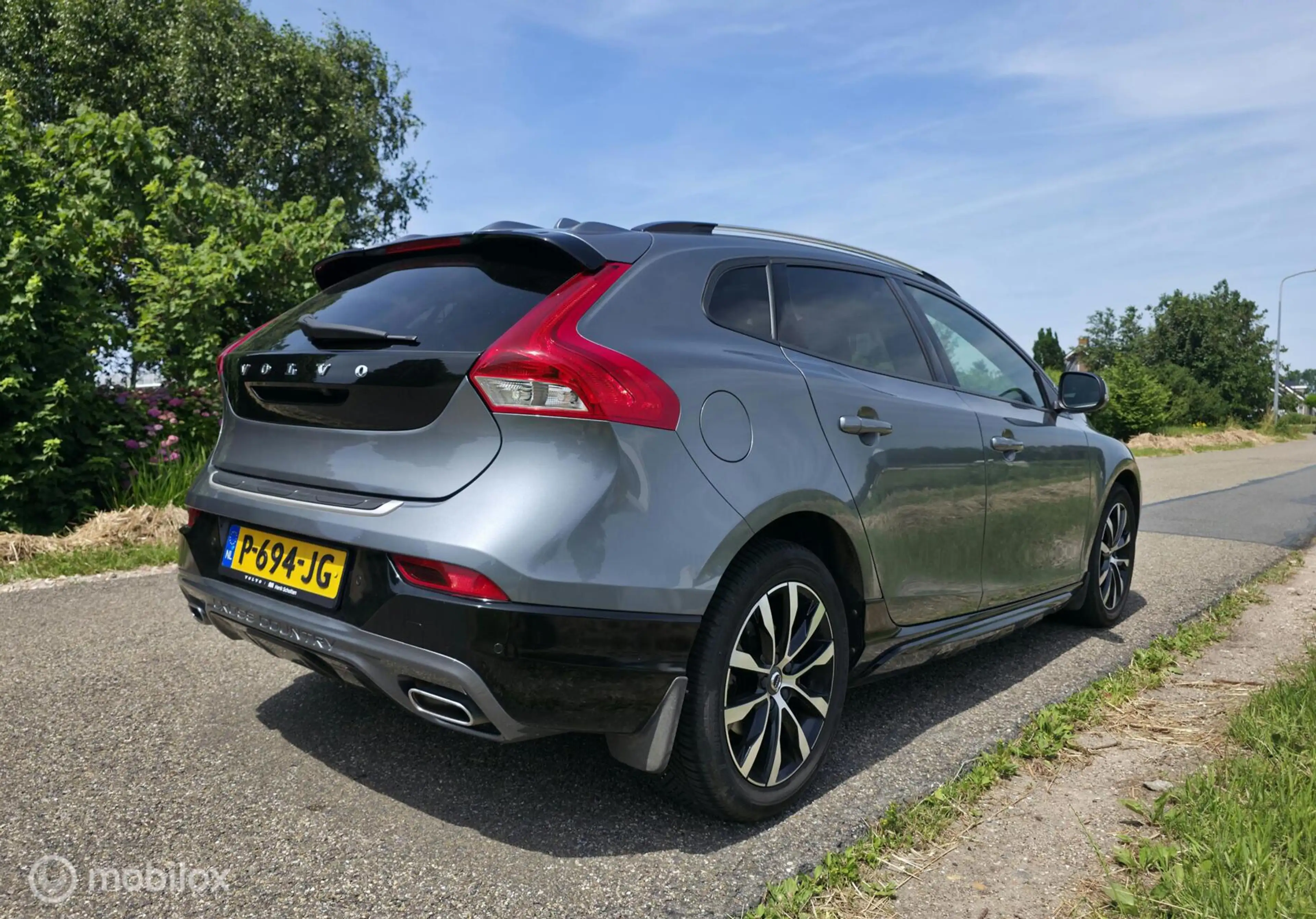 Volvo V40 Cross Country 1.5 T3 Polar+ Luxury — photo 4