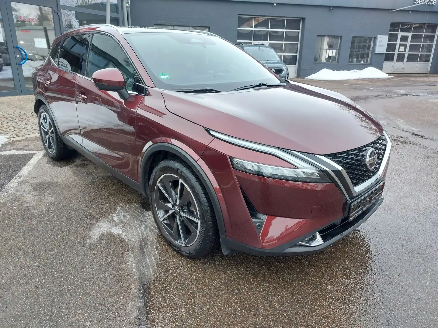 Nissan Qashqai 1,3 MHEV Tekna 4x4 Rot - 2