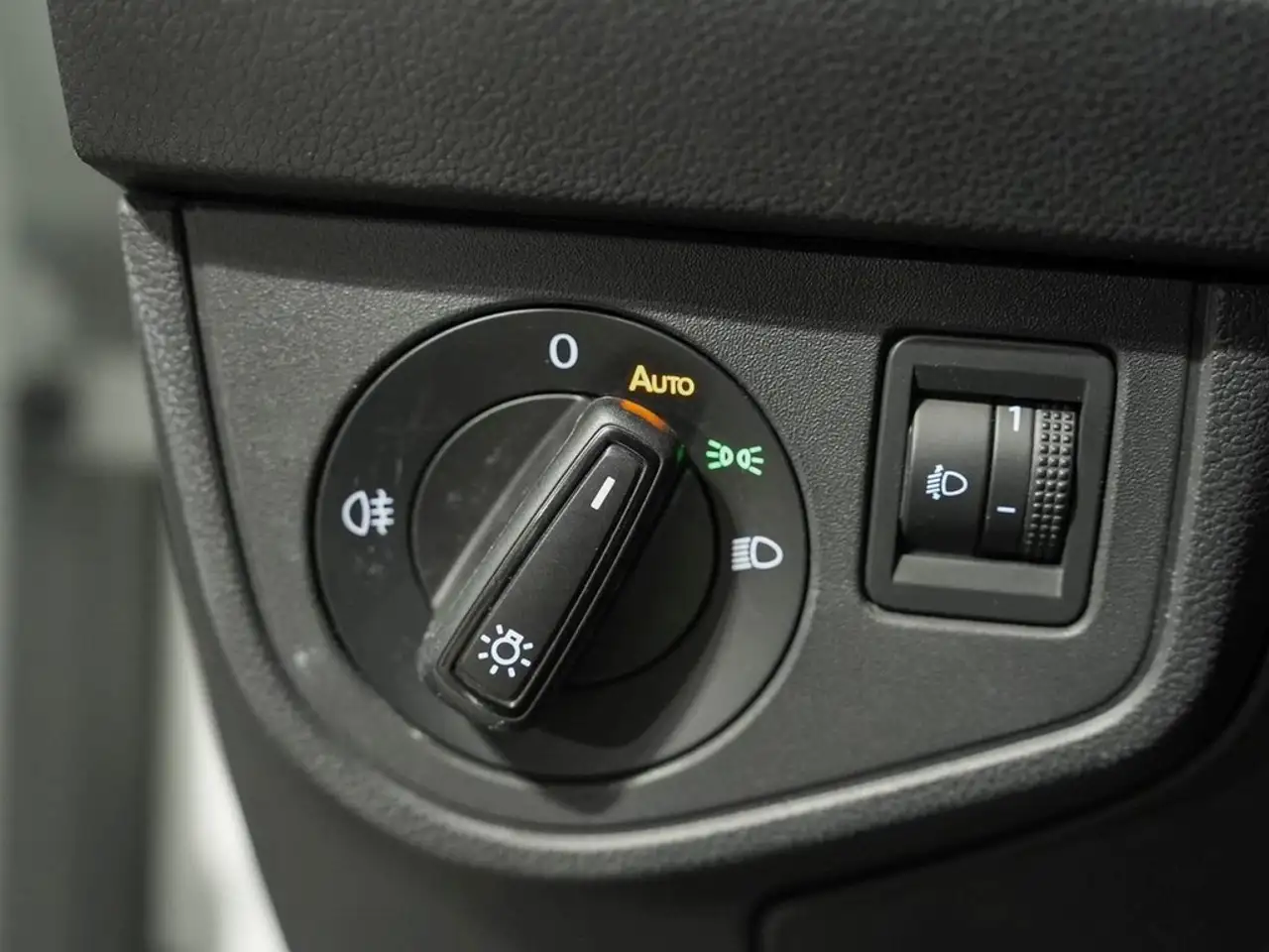 Volkswagen Taigo 1,0 TSI Goal,LED,Navi,Apple Carplay,ACC Sitzhei... 17