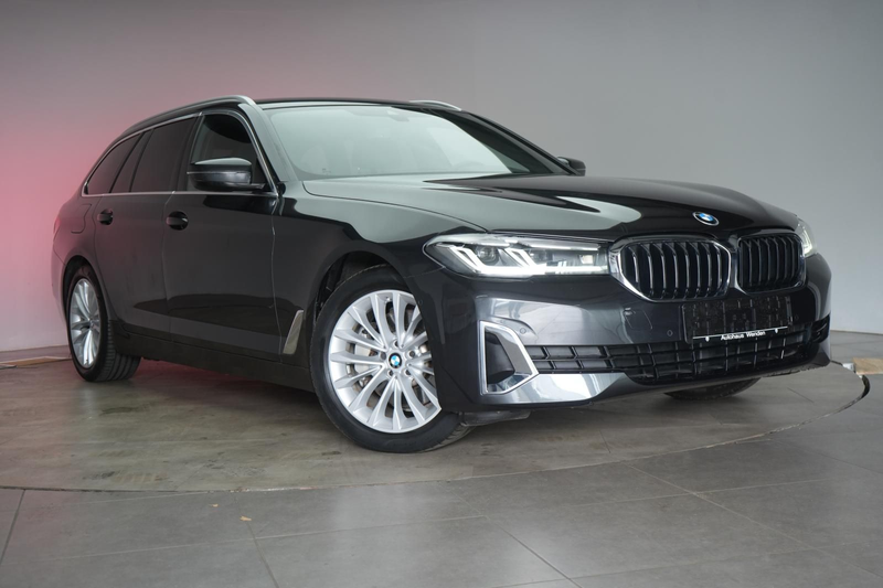 BMW 530 e xDrive Touring Luxury Line AHK/Kamera