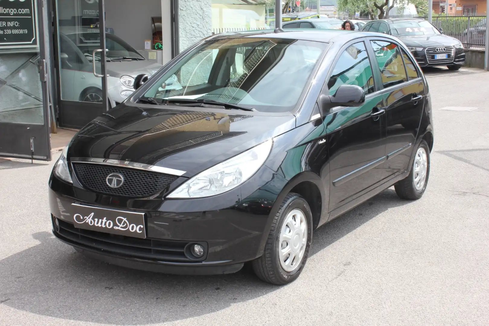 Tata Indica TATA VISTA INDICA POCHISSIMI KM!! NEOPATENTATI!! Zwart - 1