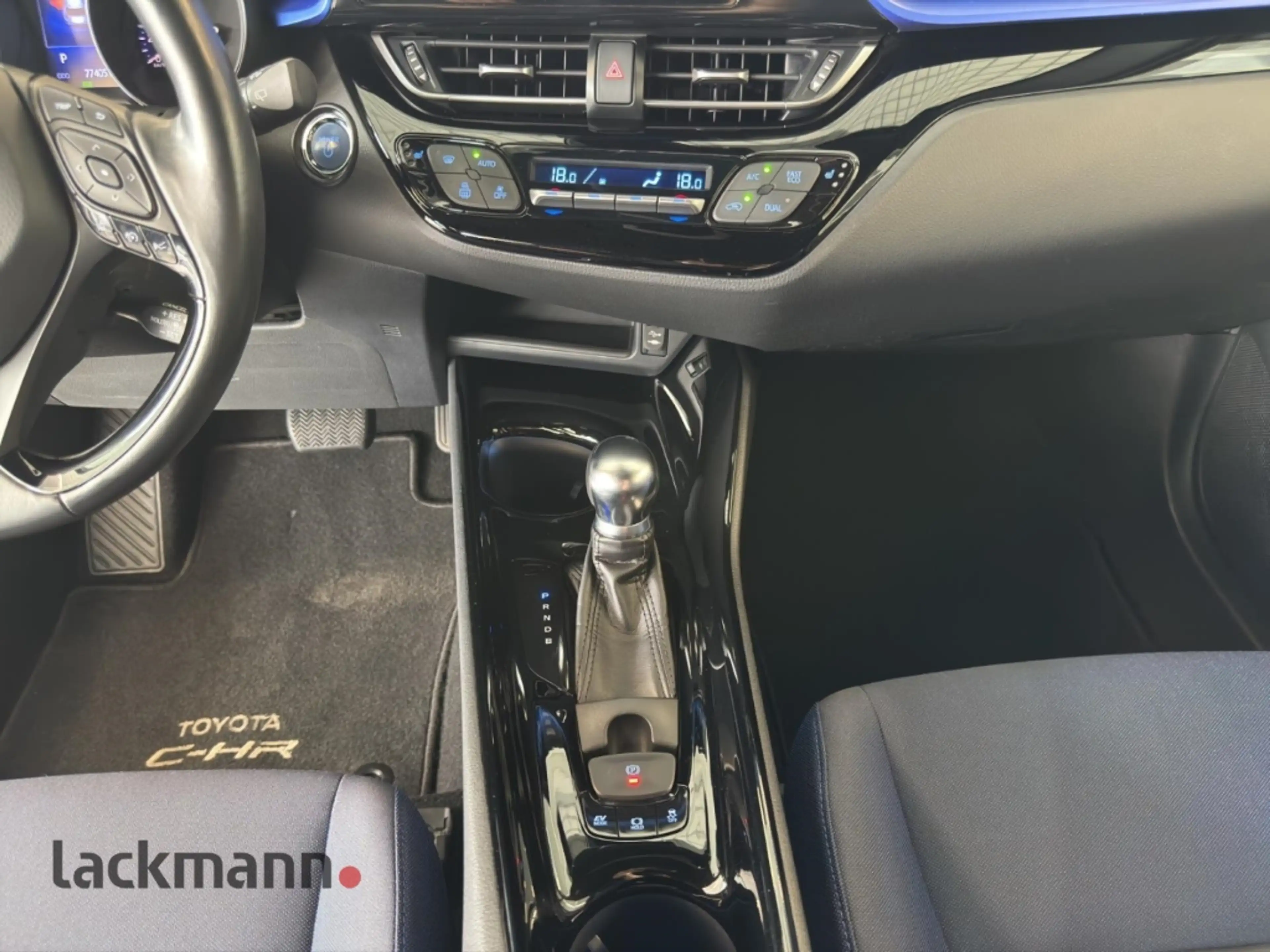 Toyota C-HR Hybrid Style Selection LED Standheizung Navi Parka — photo 12