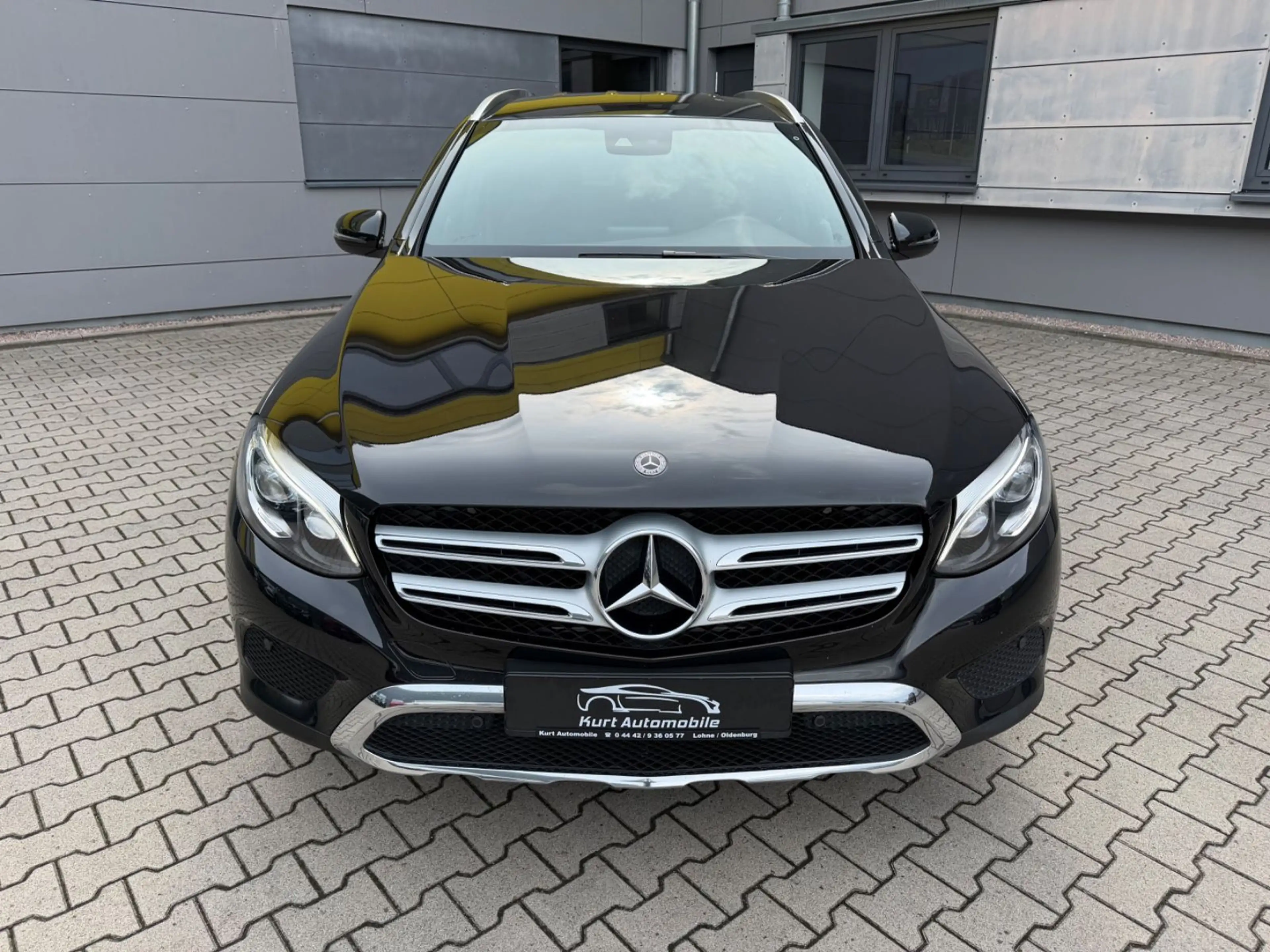 Mercedes-Benz GLC 220 d 4Matic/ALLRAD/NAVI/KAMERA/LEDER/LED — photo 10