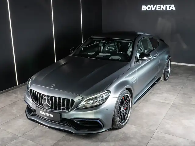 Mercedes-Benz Unknown Model view 3