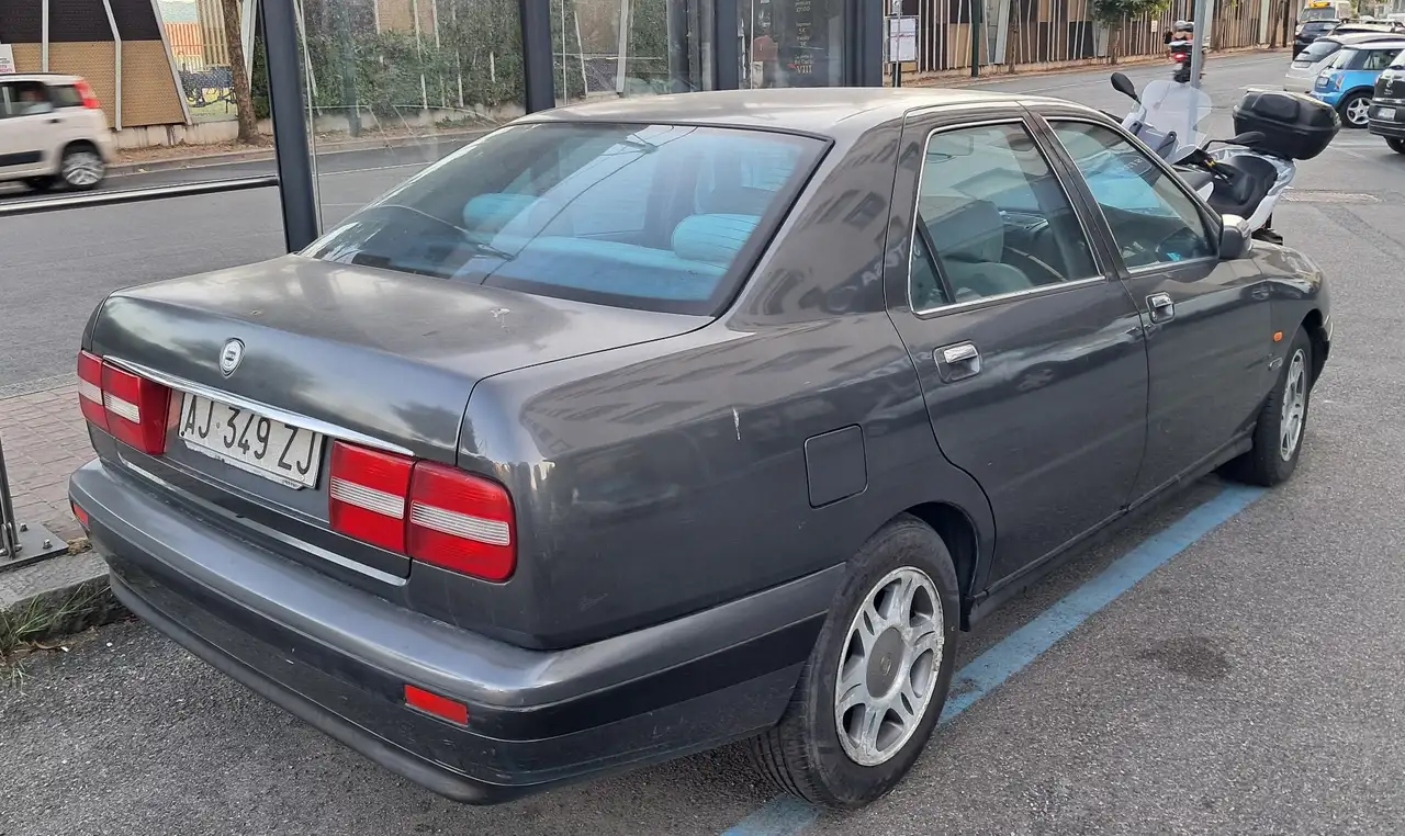 Lancia Kappa 5 cilindri 20 valvole 107 kw, foto 4