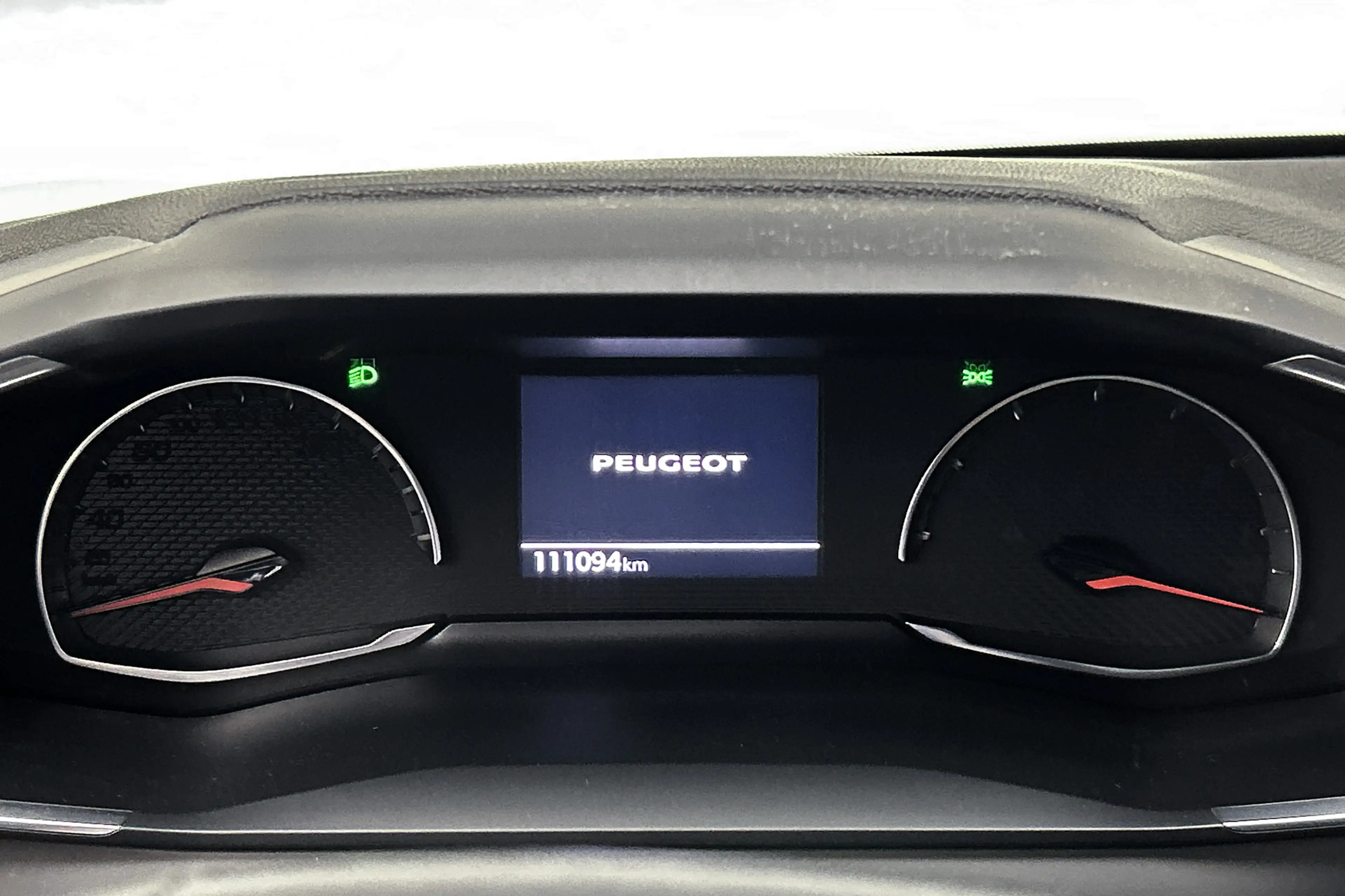 Peugeot 208 1.2 PureTech | LED | Airco | Navigatie | Apple Car — photo 4