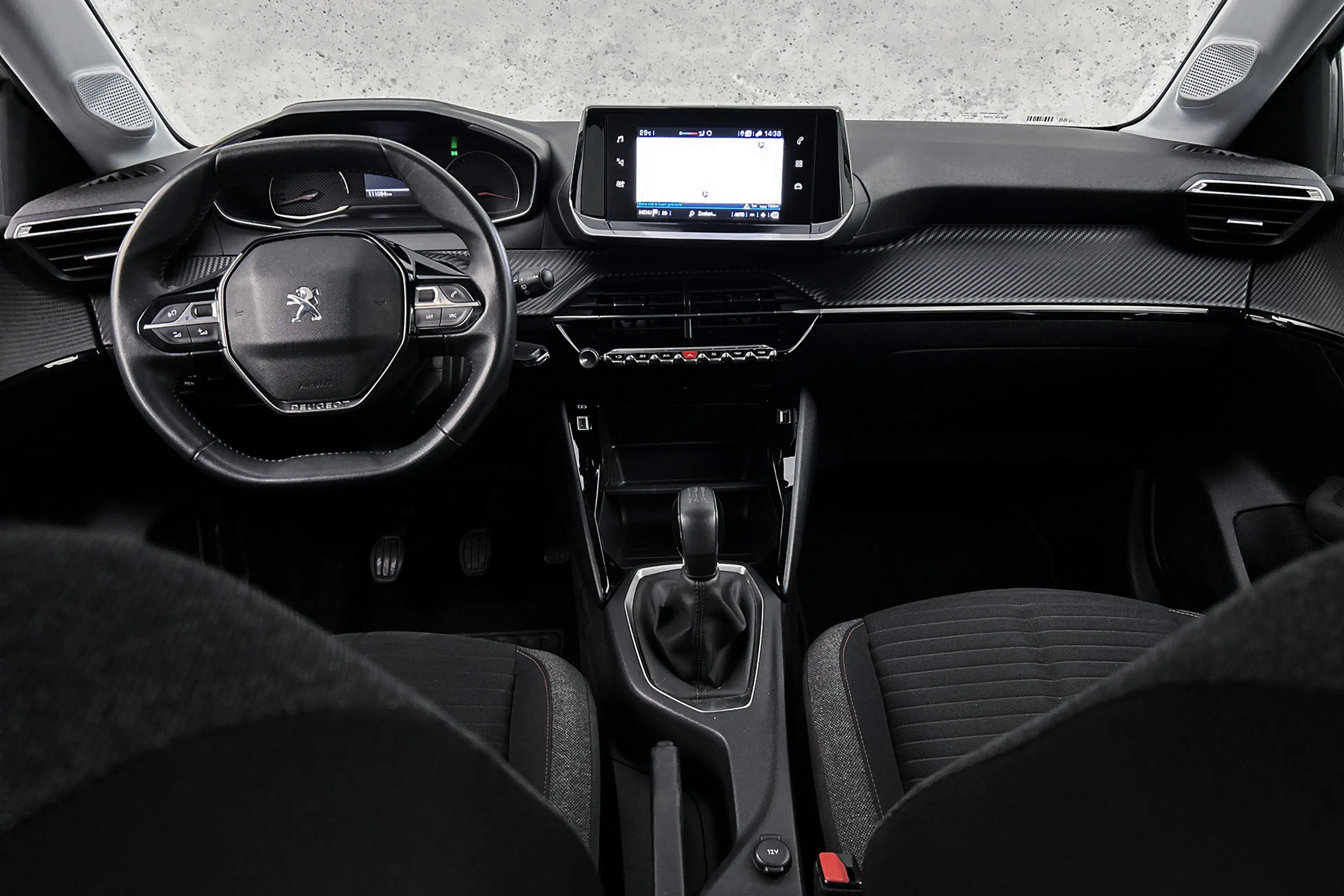 Peugeot 208 1.2 PureTech | LED | Airco | Navigatie | Apple Car — photo 2