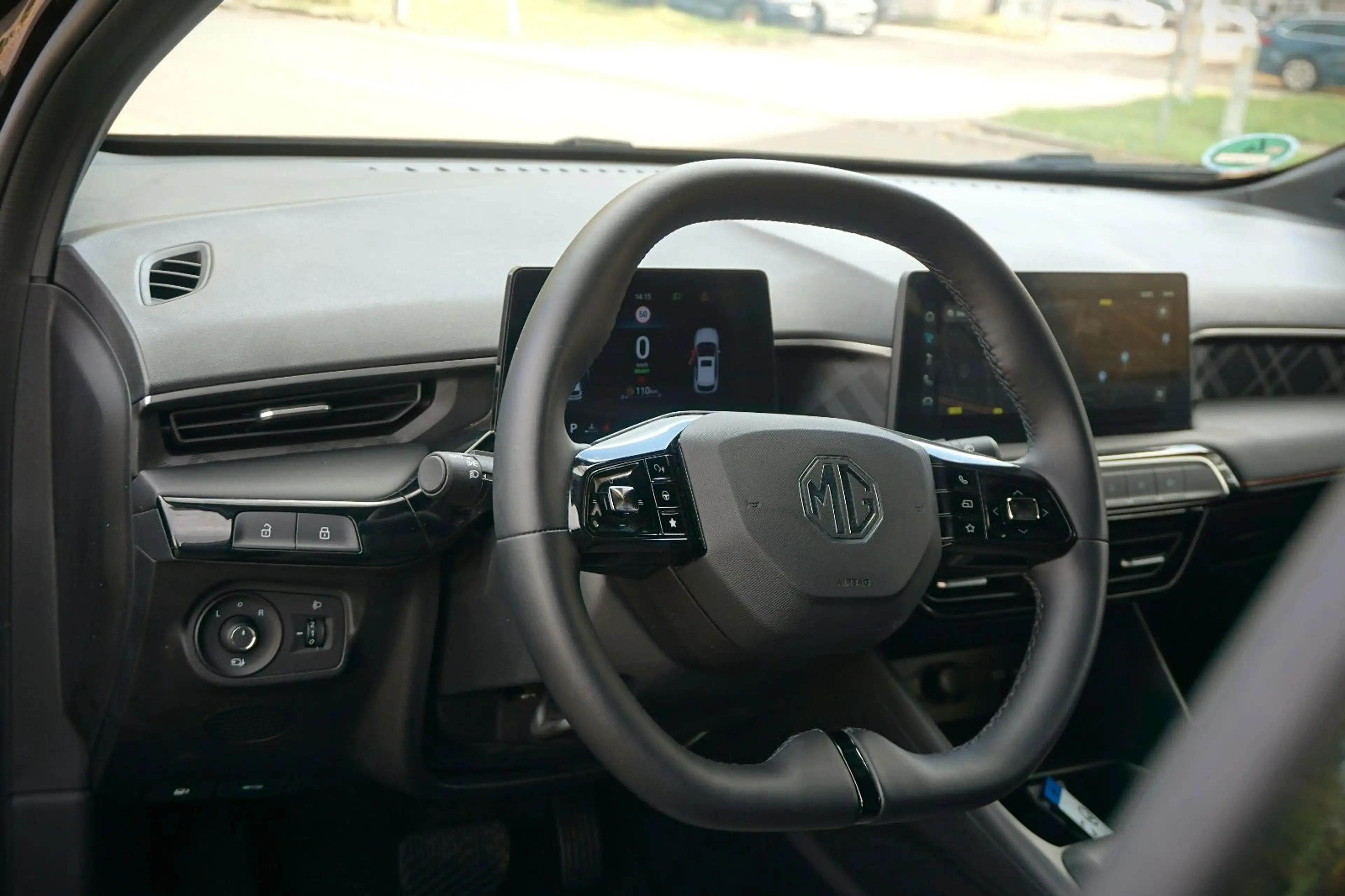 MG MG3 1.5 Hybrid+ 143 kW Luxury / 360° / ACC / — photo 7