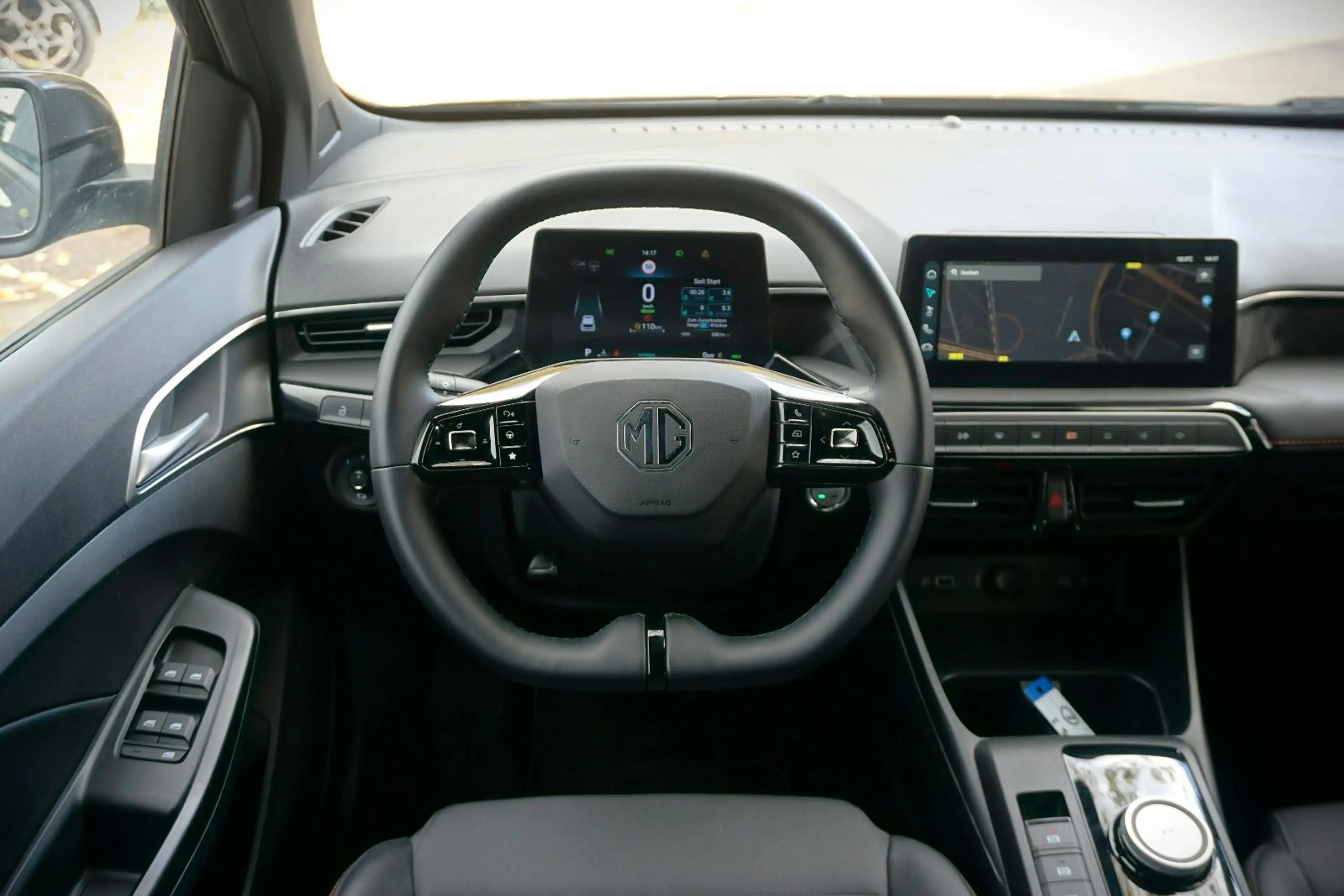 MG MG3 1.5 Hybrid+ 143 kW Luxury / 360° / ACC / — photo 14